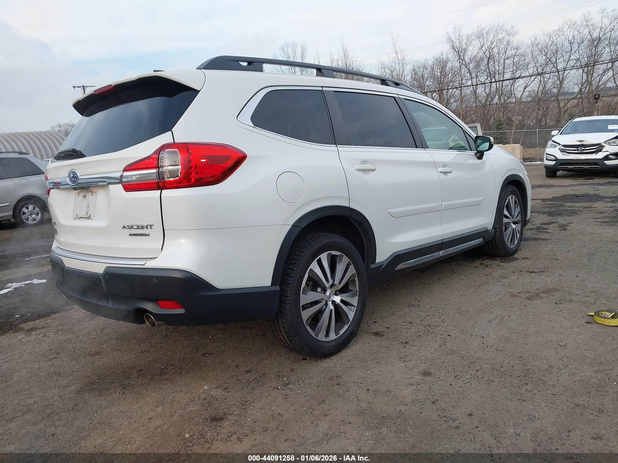 SUBARU ASCENT image 4