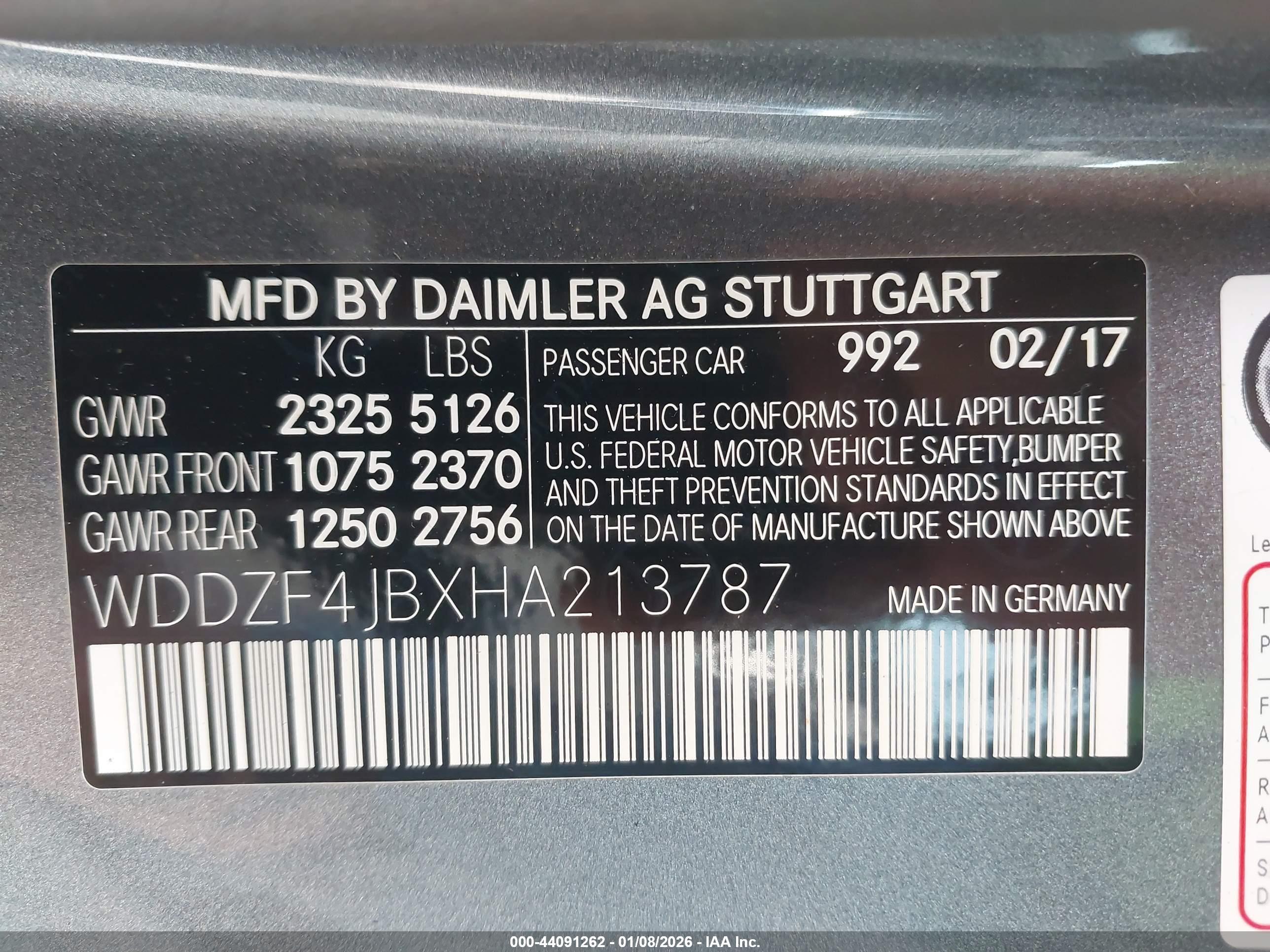 MERCEDES-BENZ E image 9