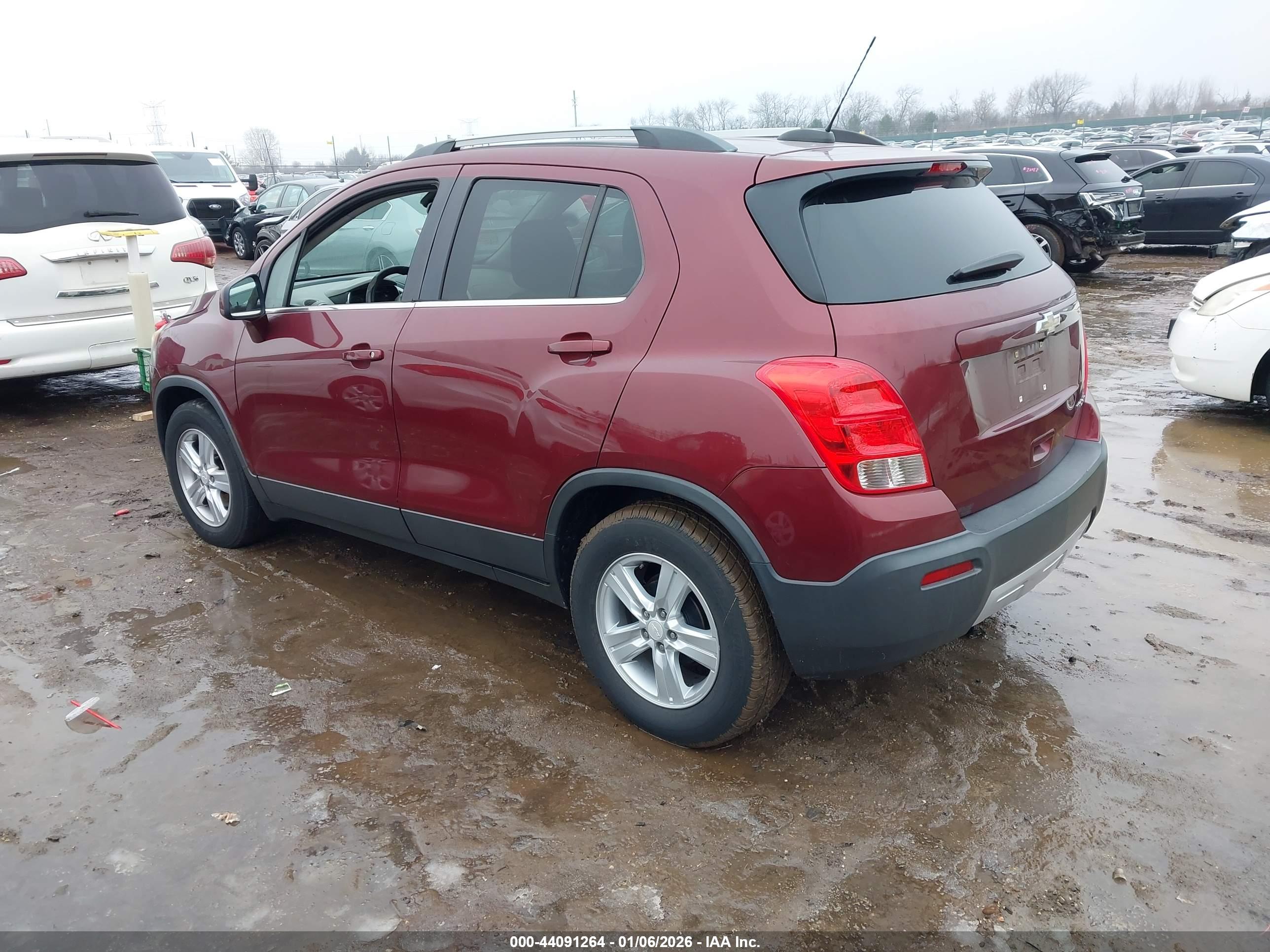 CHEVROLET TRAX image 3