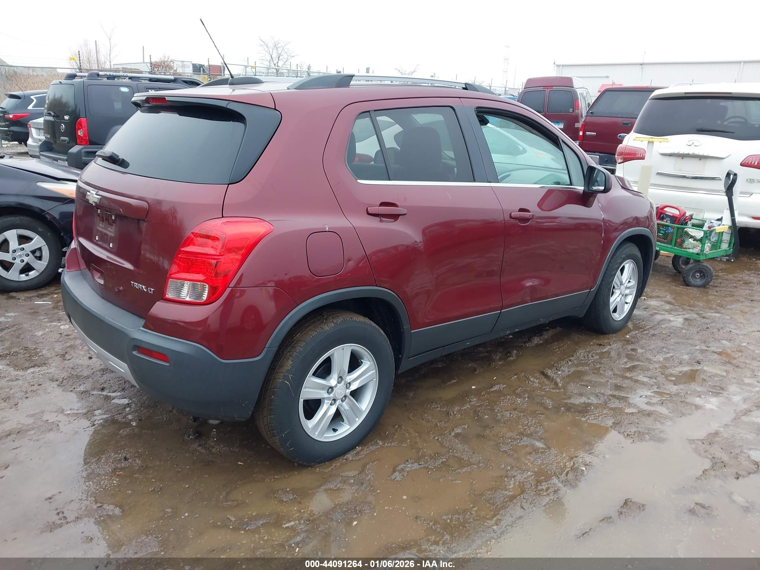 CHEVROLET TRAX image 4