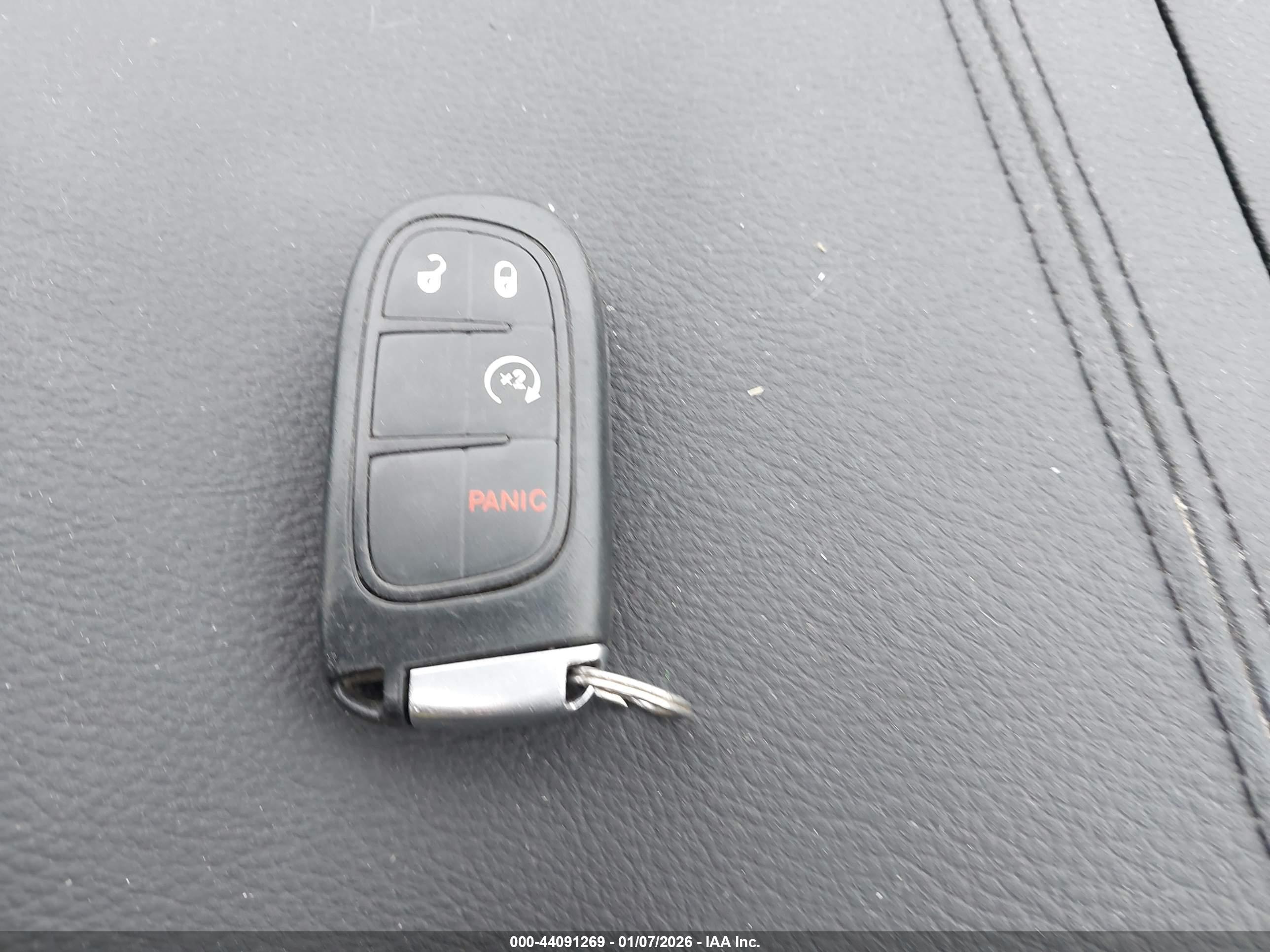 JEEP CHEROKEE image 11
