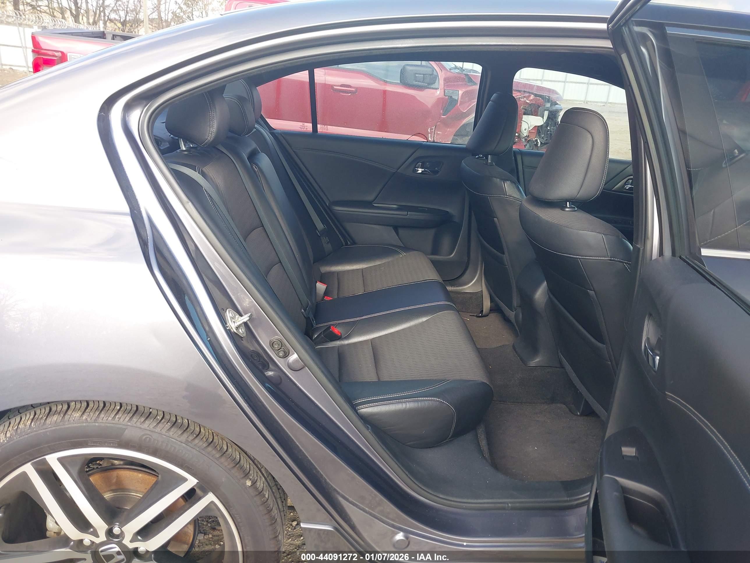 HONDA ACCORD image 8