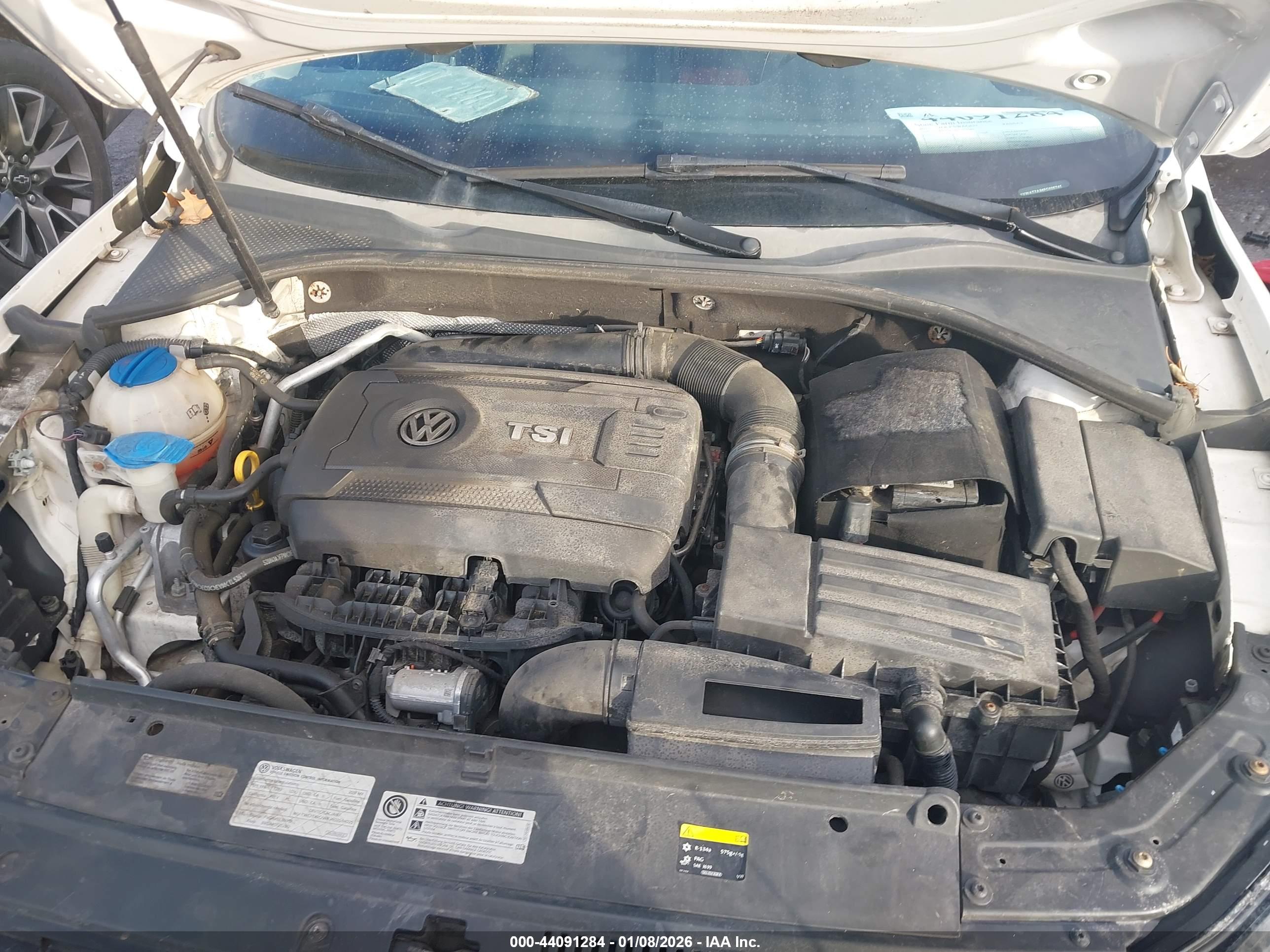 VOLKSWAGEN PASSAT image 6