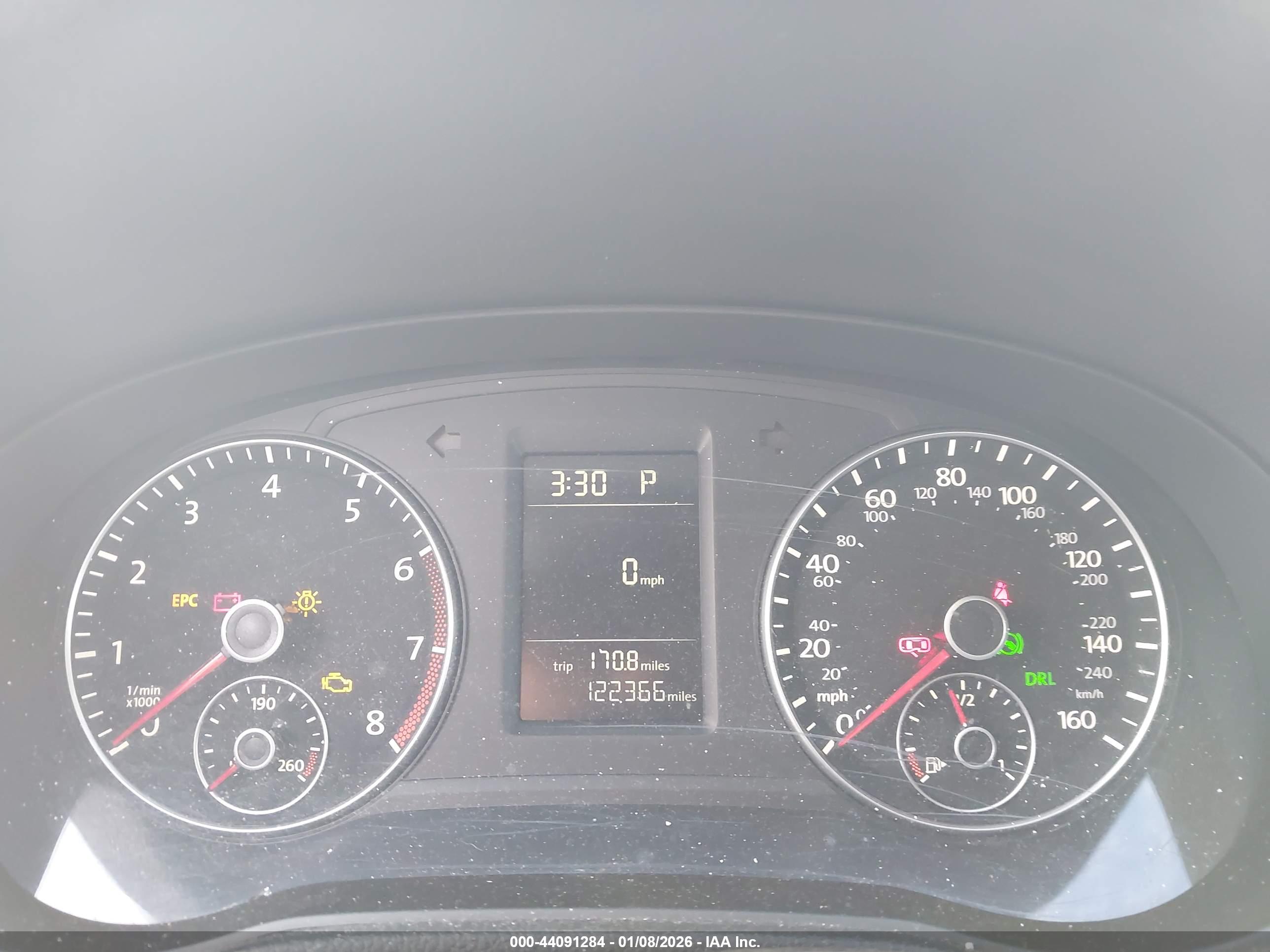 VOLKSWAGEN PASSAT image 7