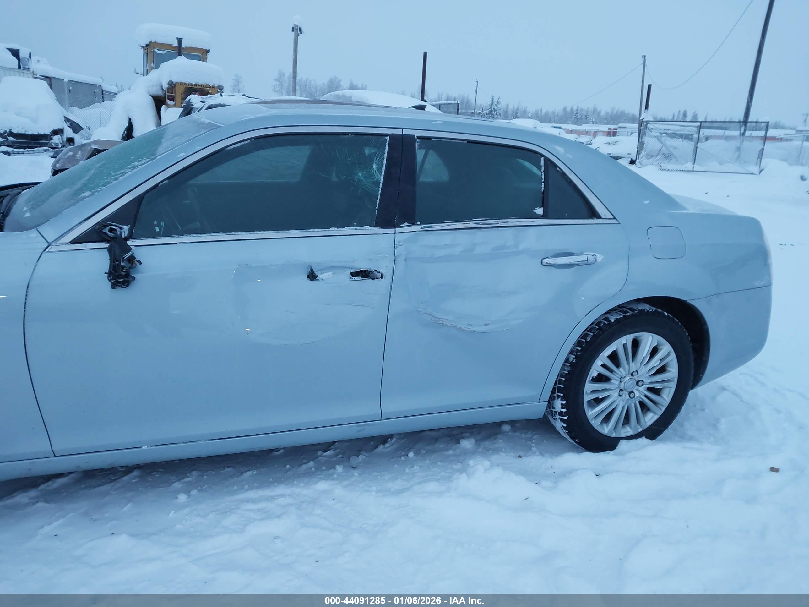 CHRYSLER 300C image 6