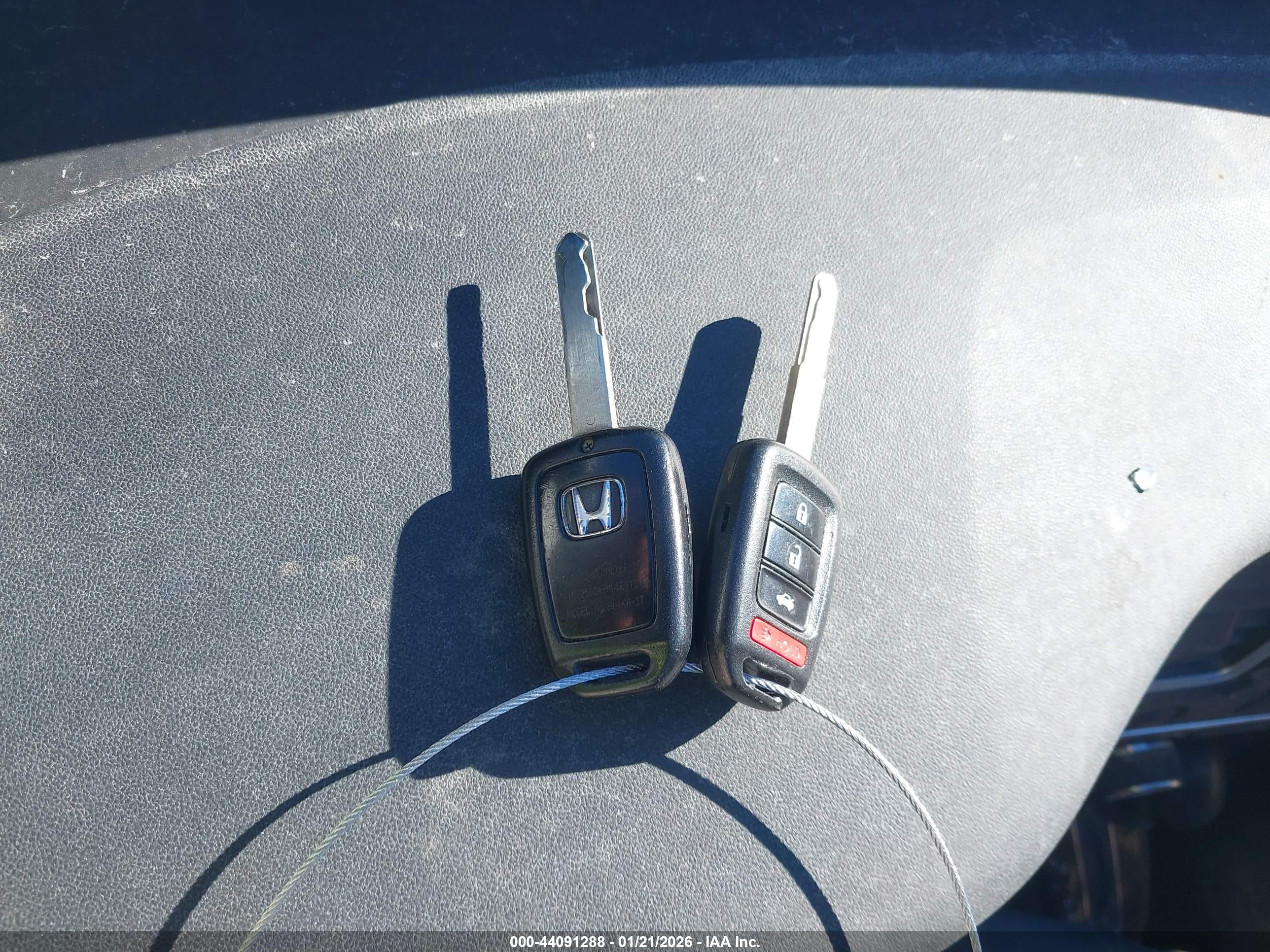 HONDA CIVIC image 11