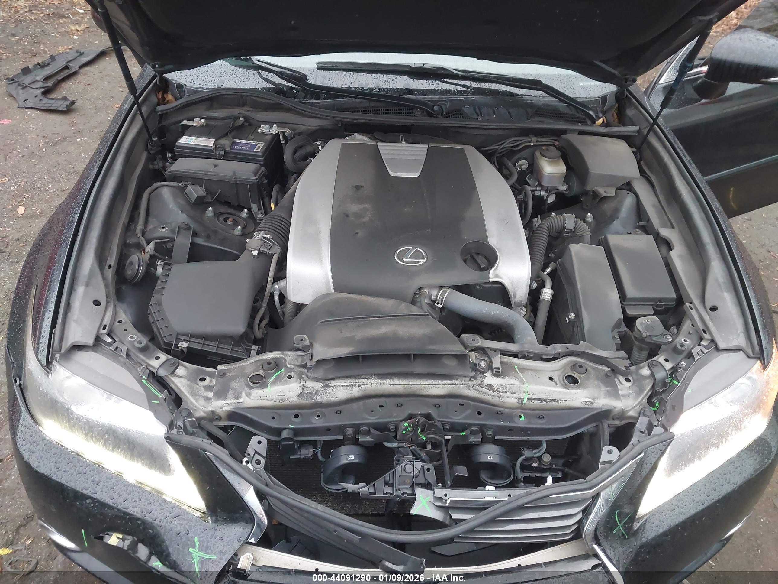 LEXUS GS image 10