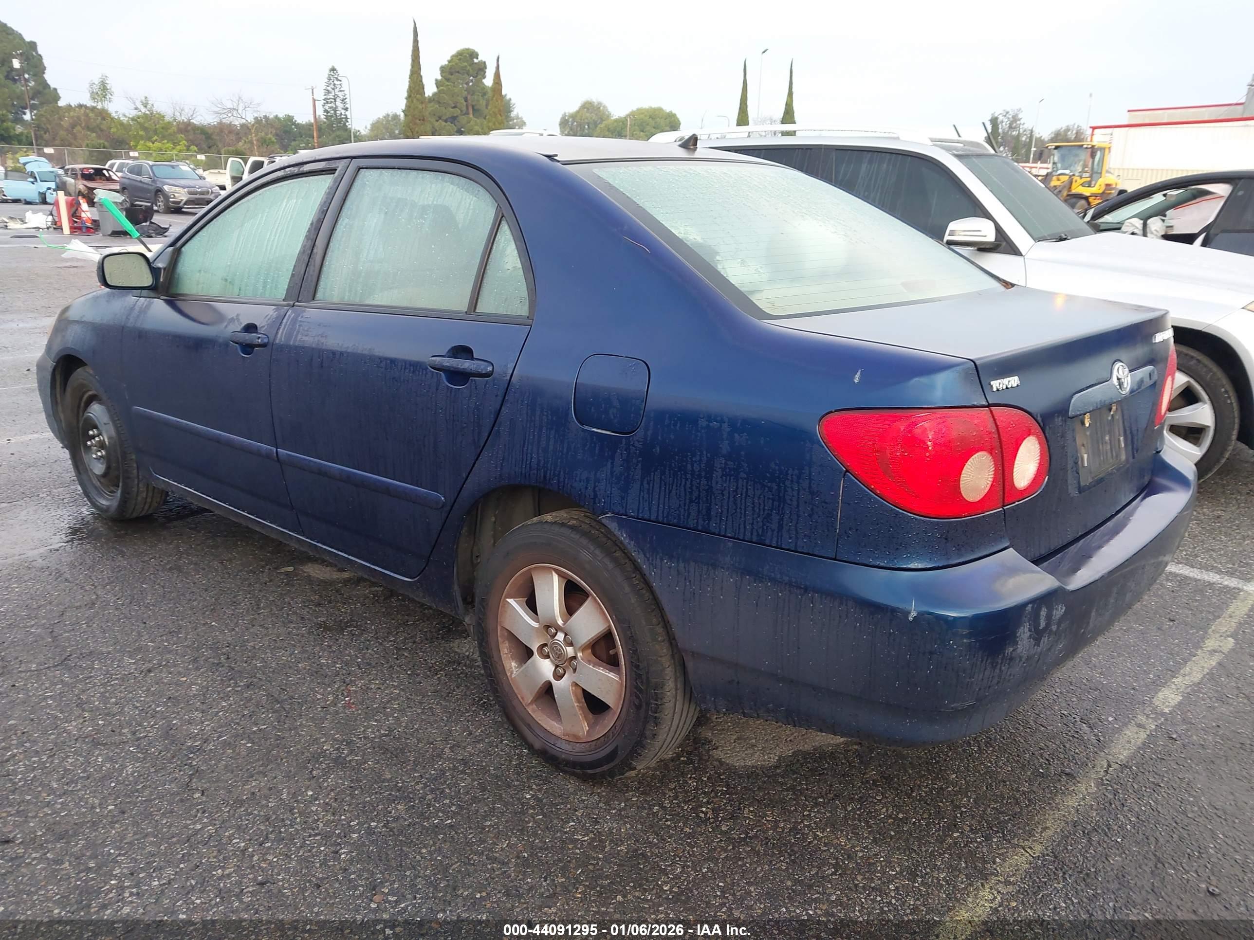TOYOTA COROLLA image 3