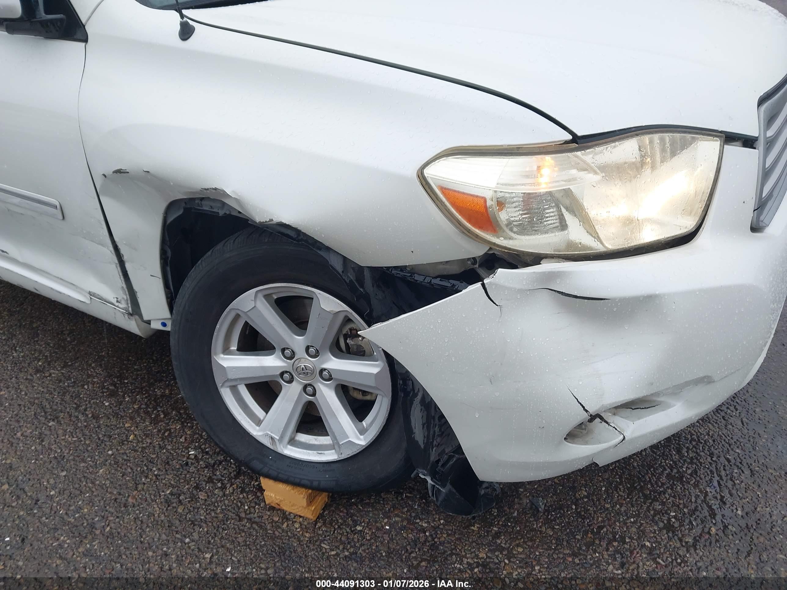 TOYOTA HIGHLANDER image 6