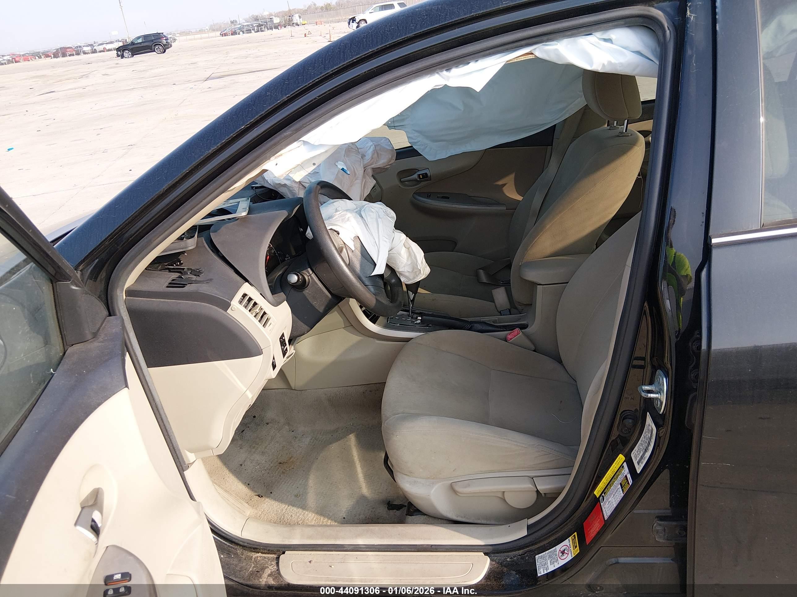 TOYOTA COROLLA image 5