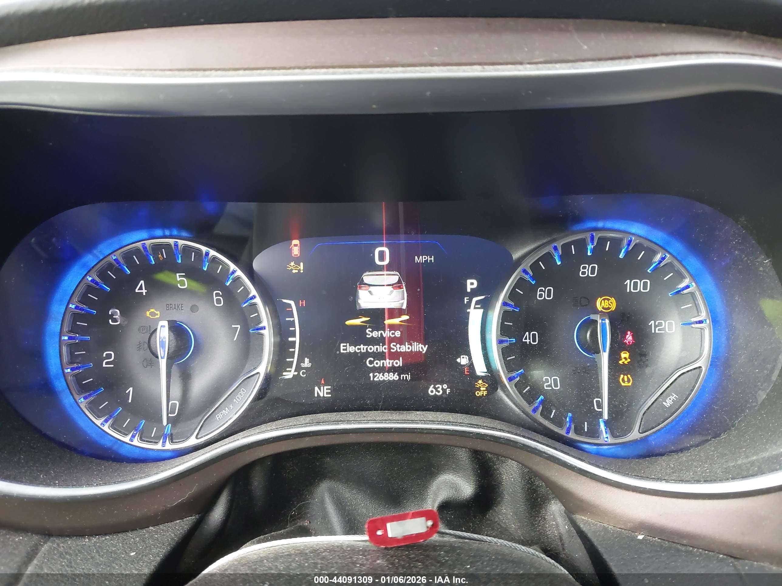 CHRYSLER PACIFICA image 7