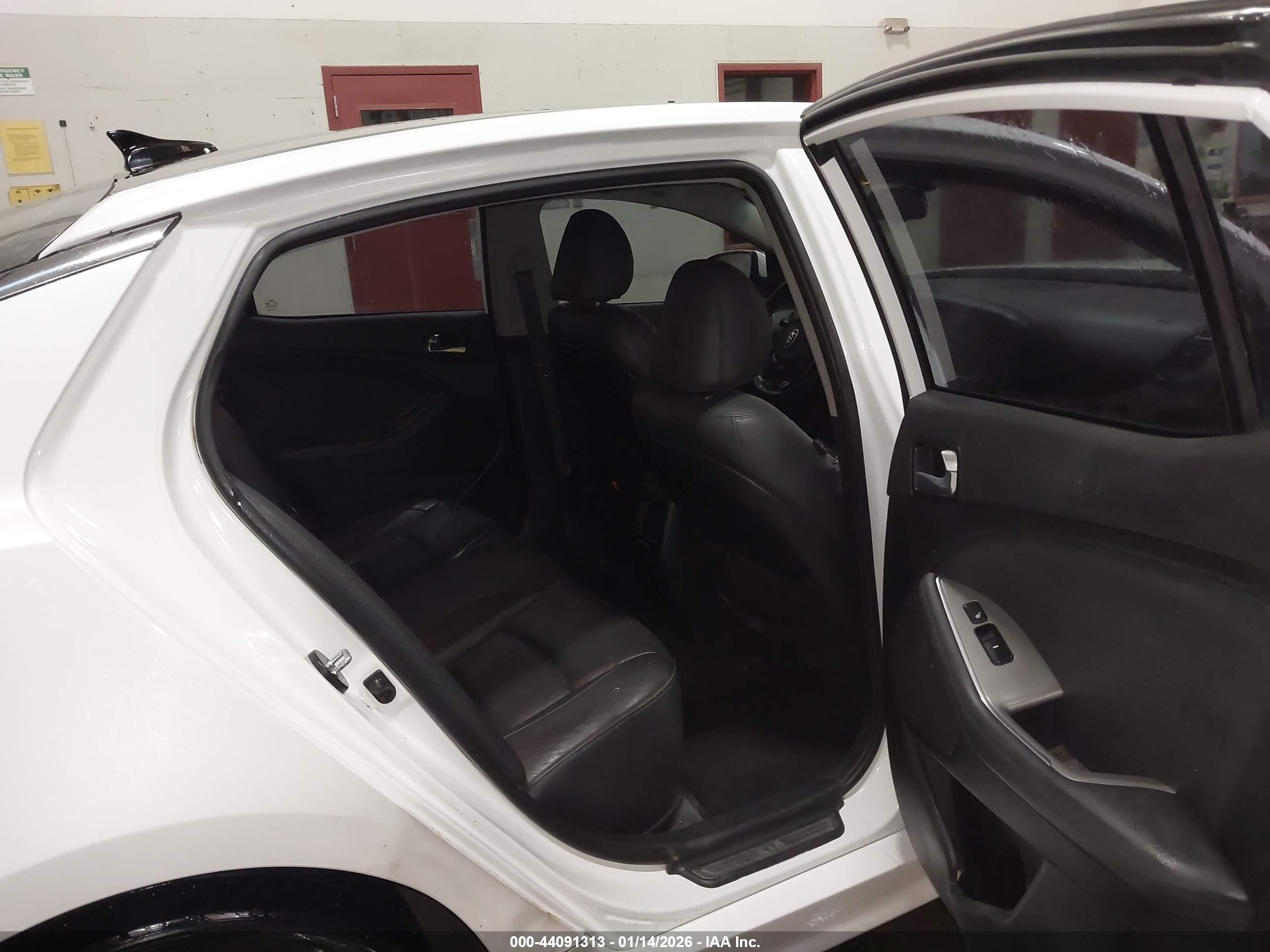 KIA OPTIMA image 8