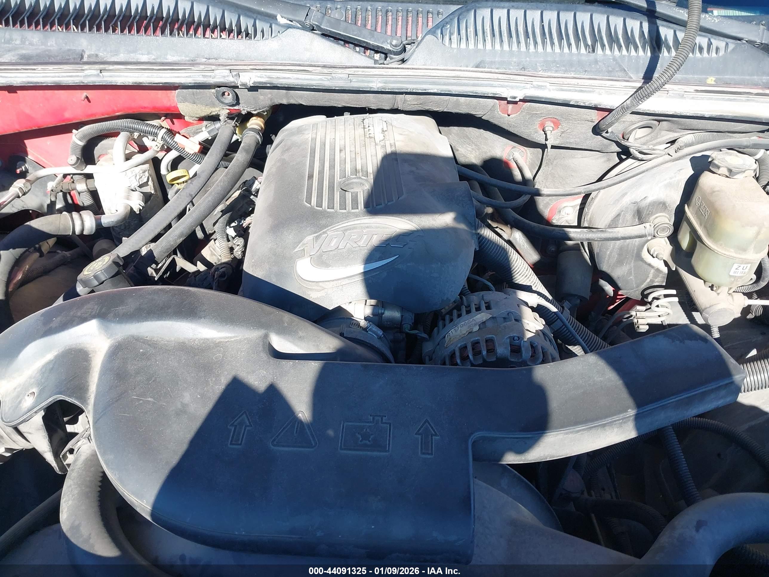 CHEVROLET TAHOE image 10