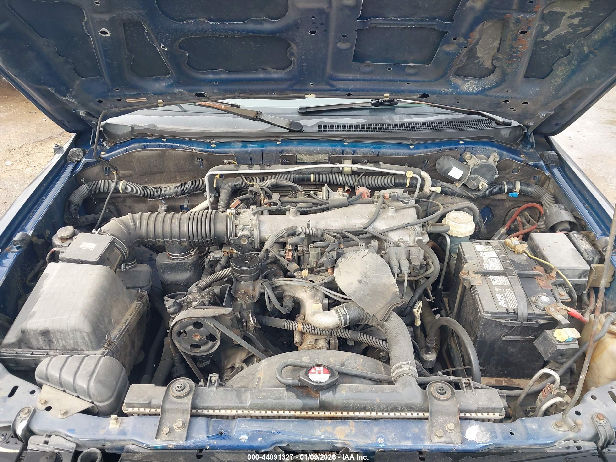 MITSUBISHI MONTERO image 10