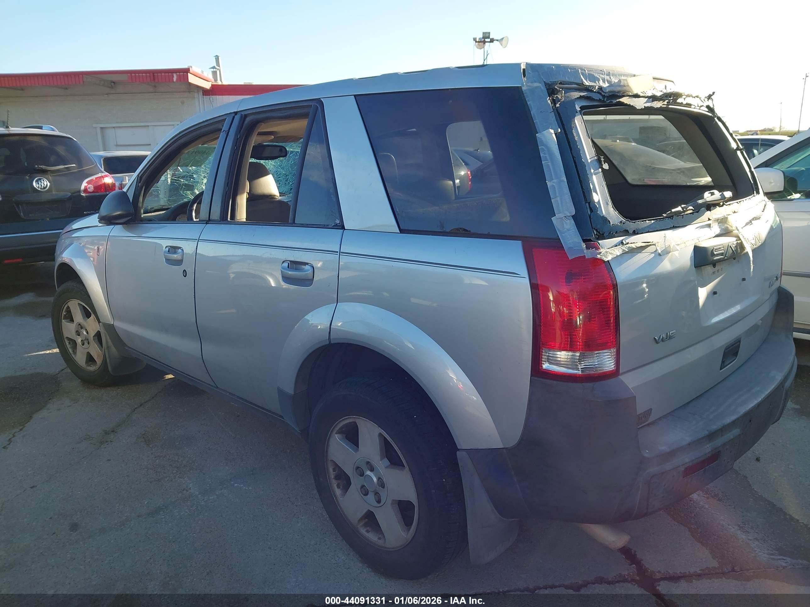 SATURN VUE image 3