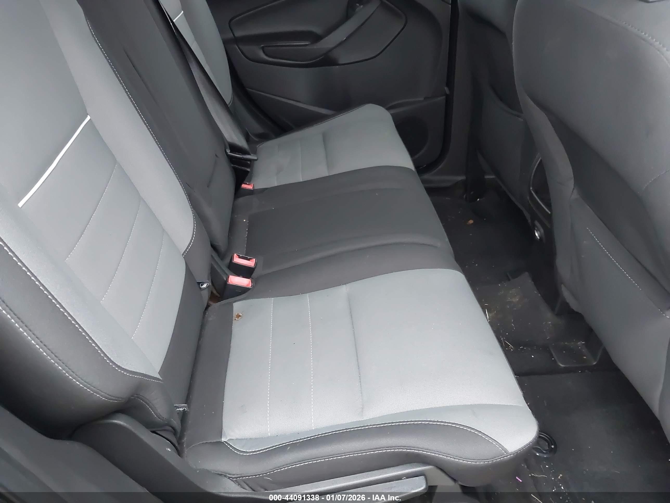 FORD ESCAPE image 8