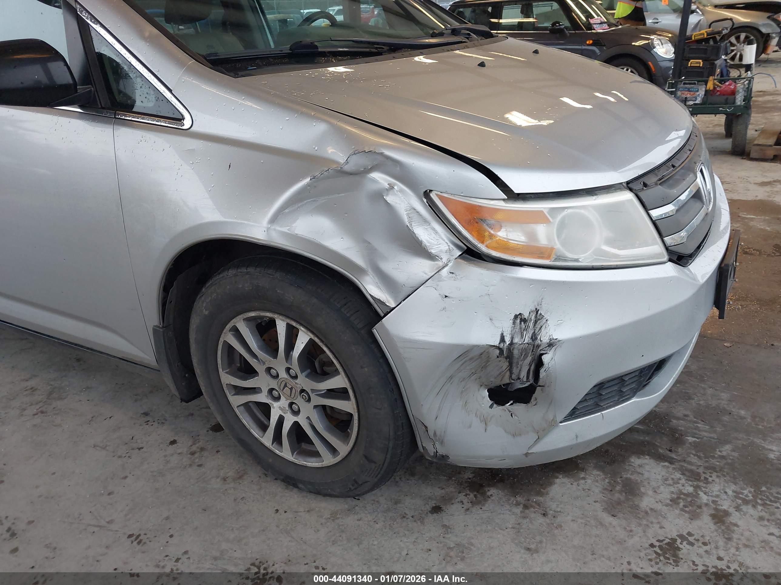 HONDA ODYSSEY image 6