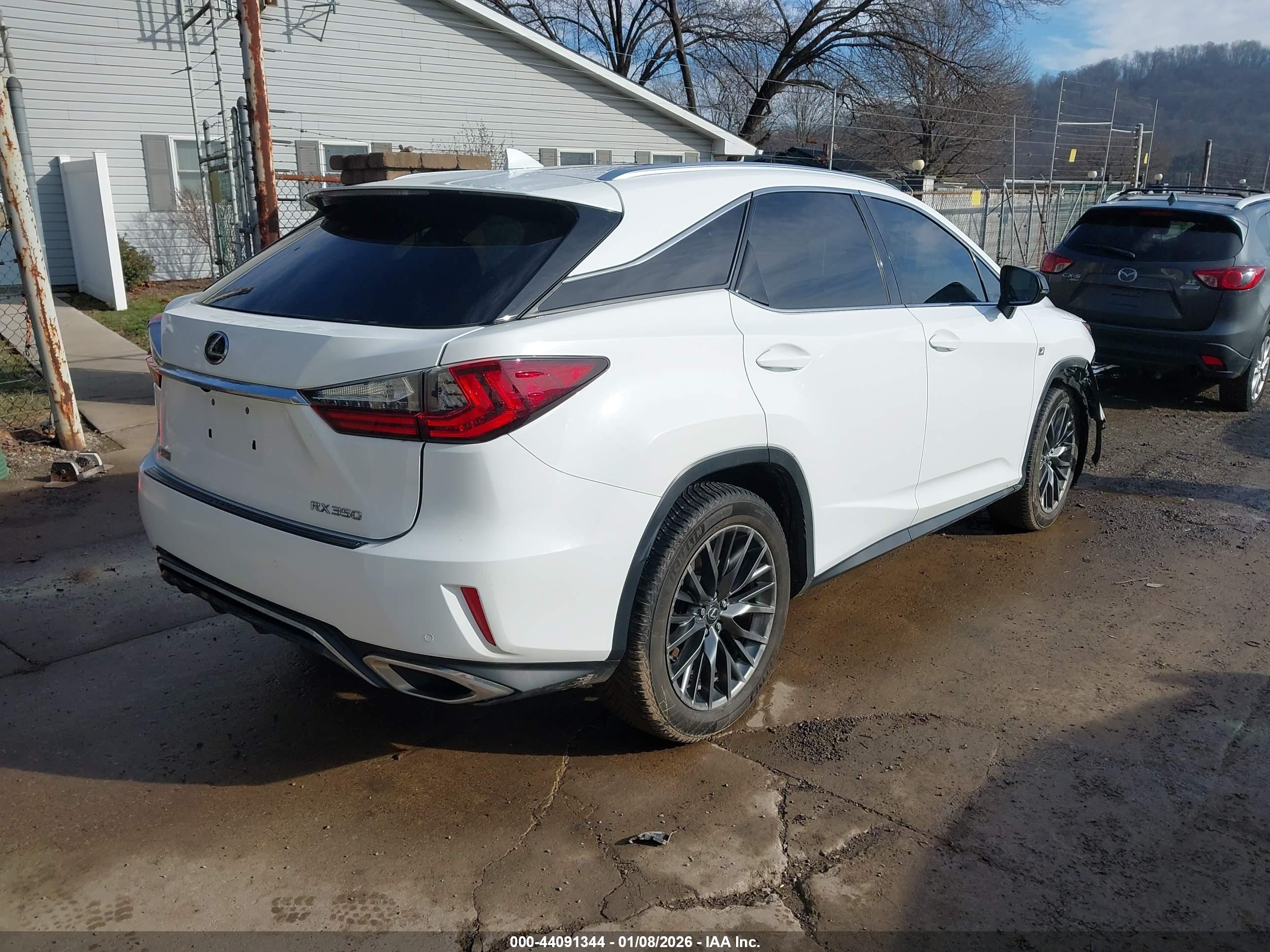 LEXUS RX image 4
