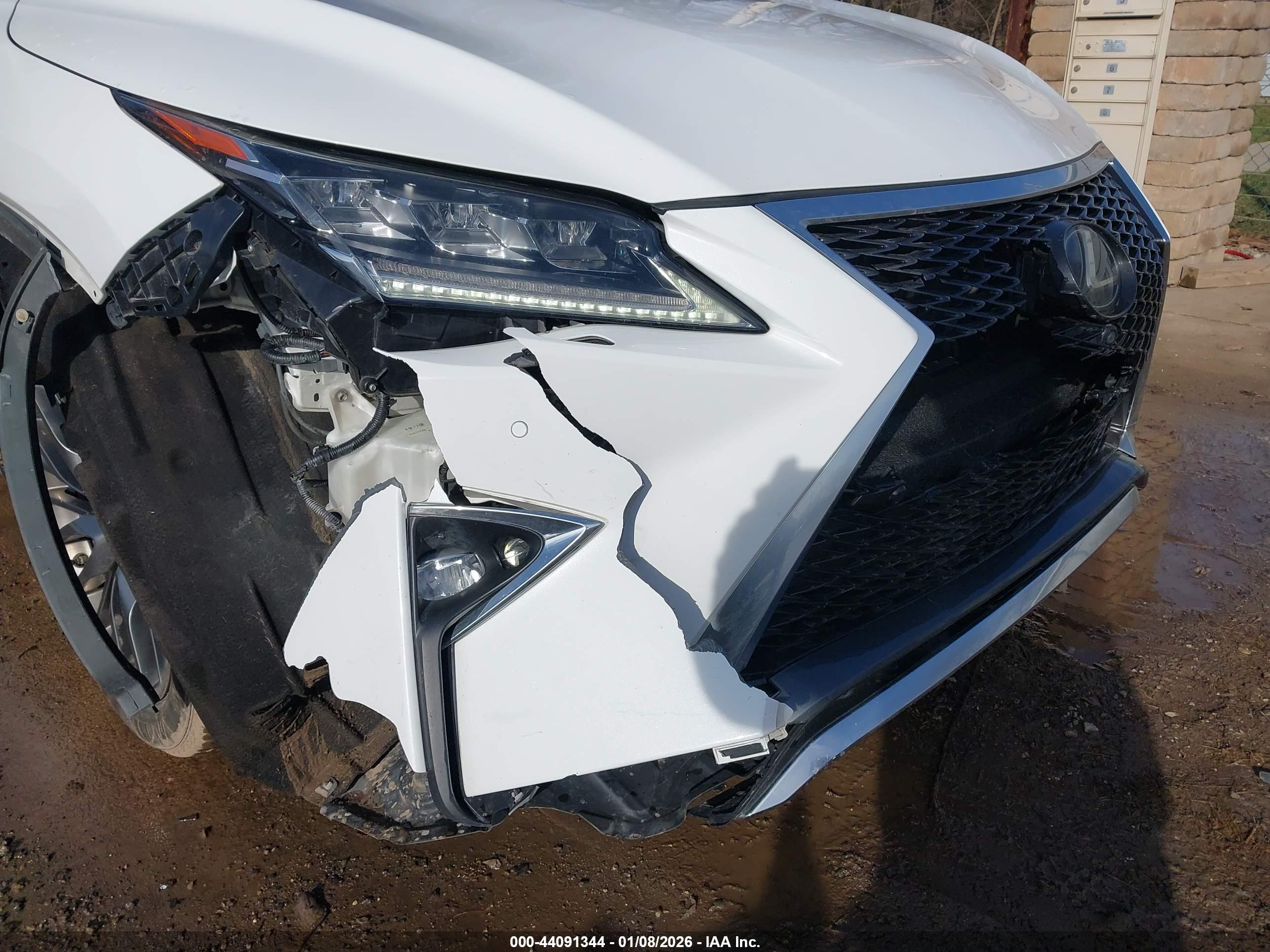 LEXUS RX image 6