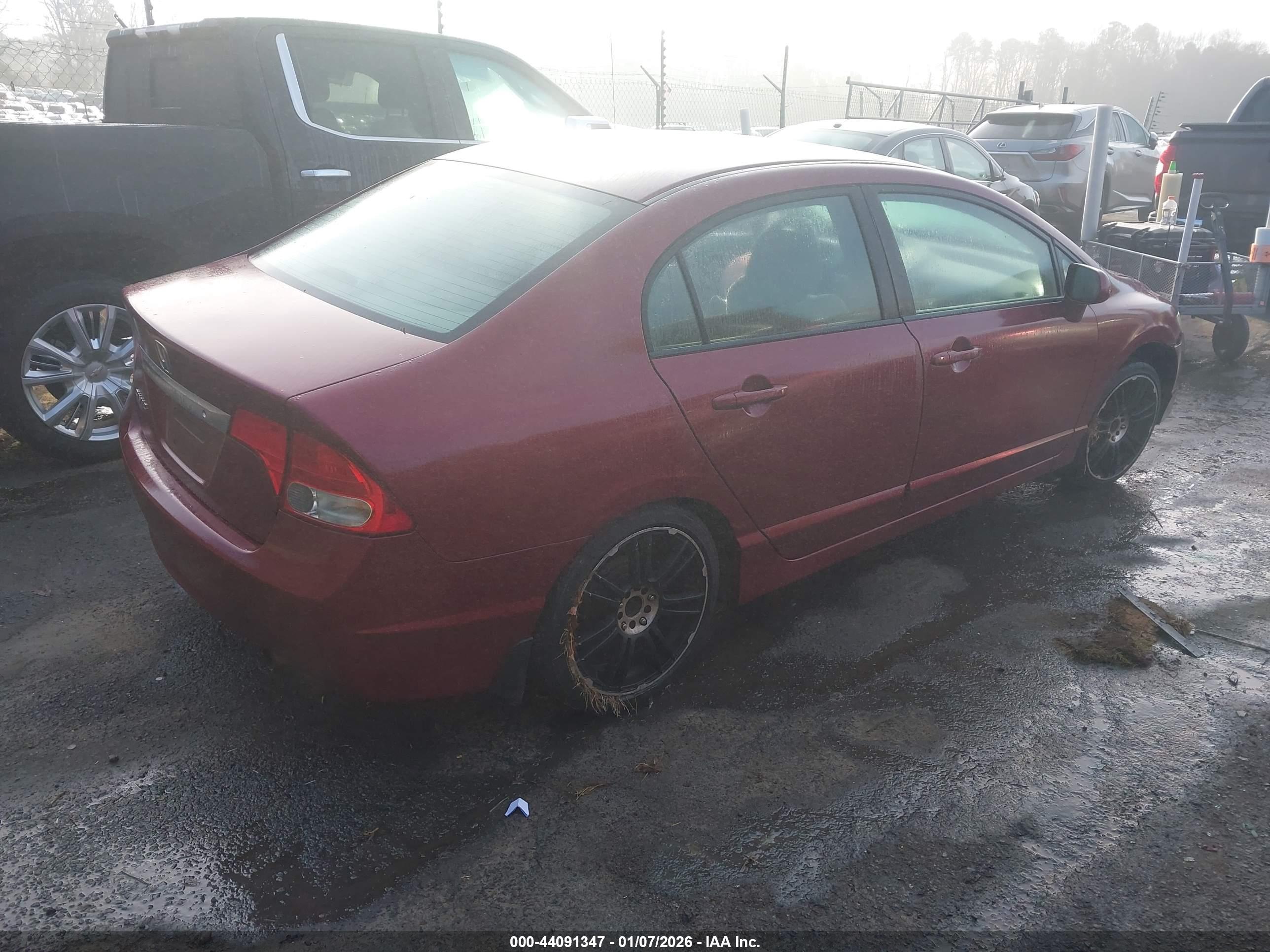 HONDA CIVIC image 4