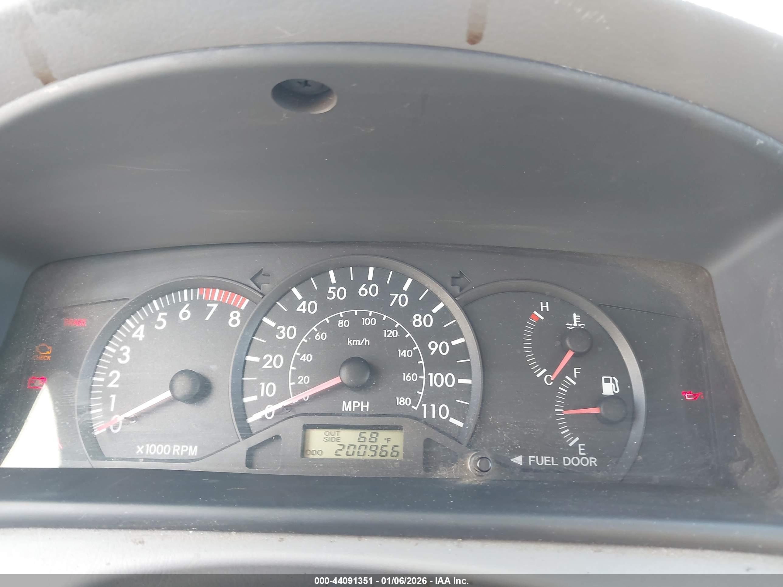 TOYOTA COROLLA image 7
