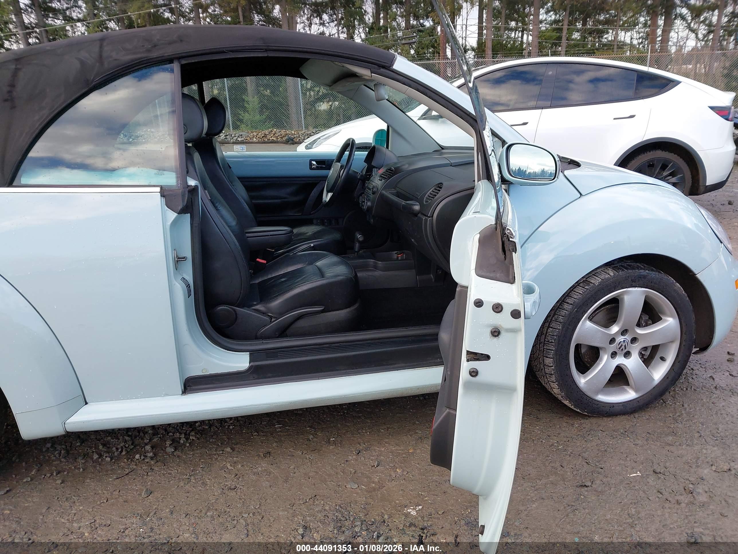 VOLKSWAGEN NEW image 5