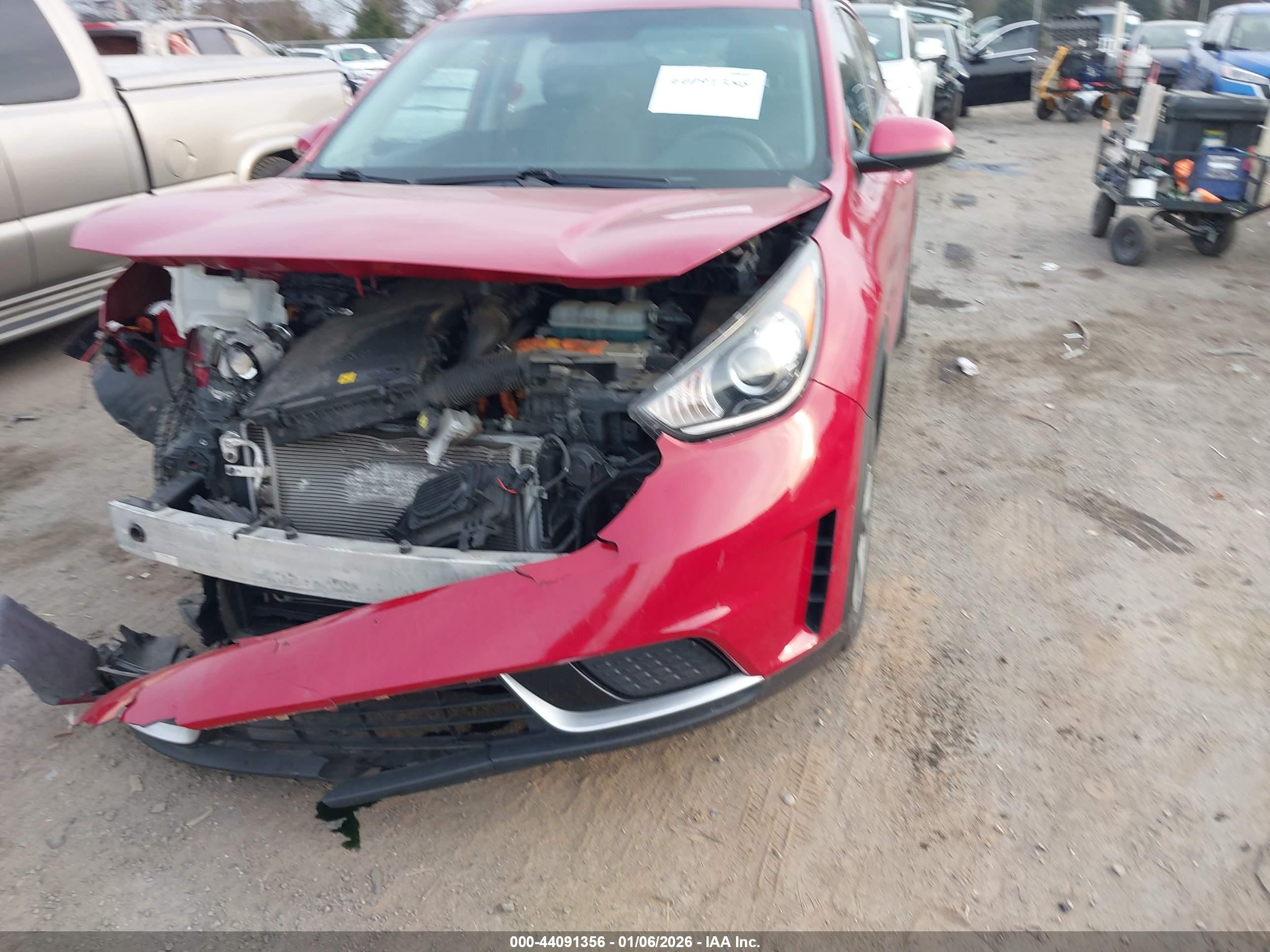 KIA NIRO image 6