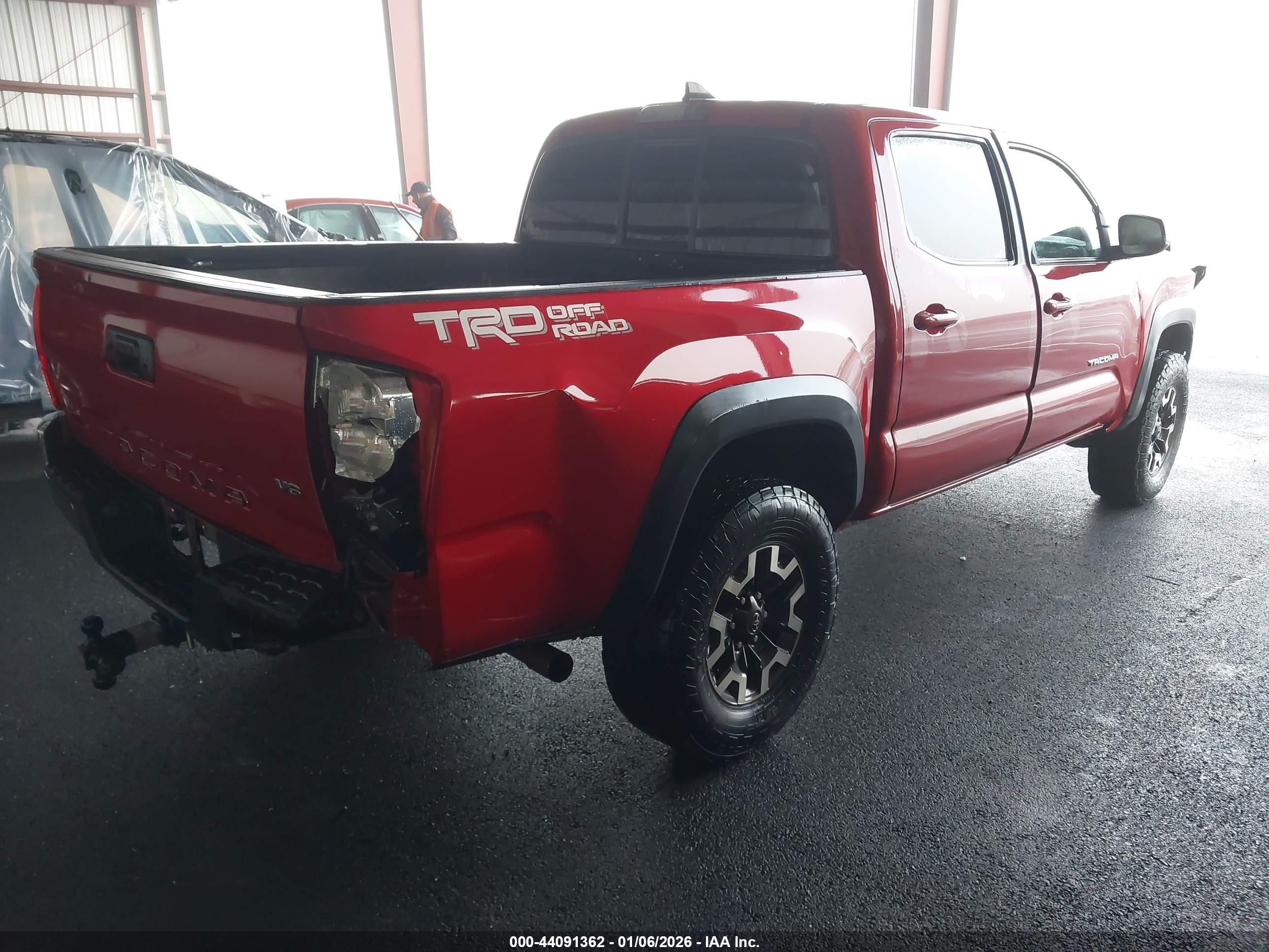 TOYOTA TACOMA image 4