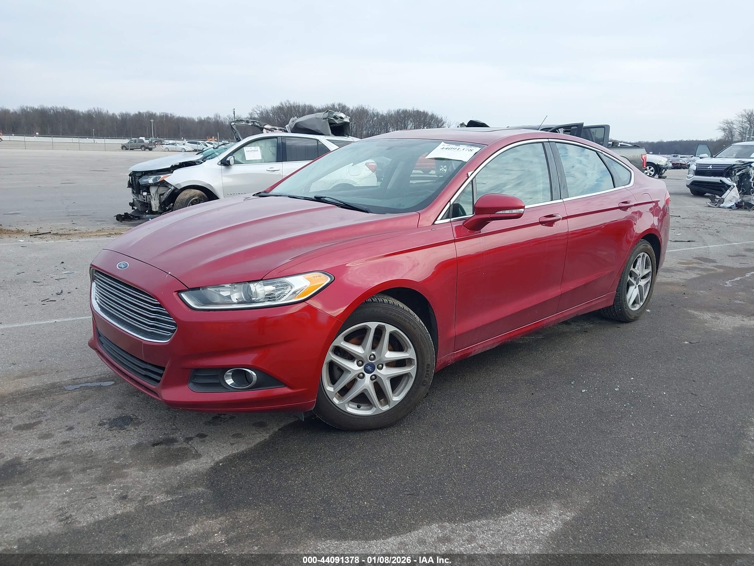FORD FUSION image 2