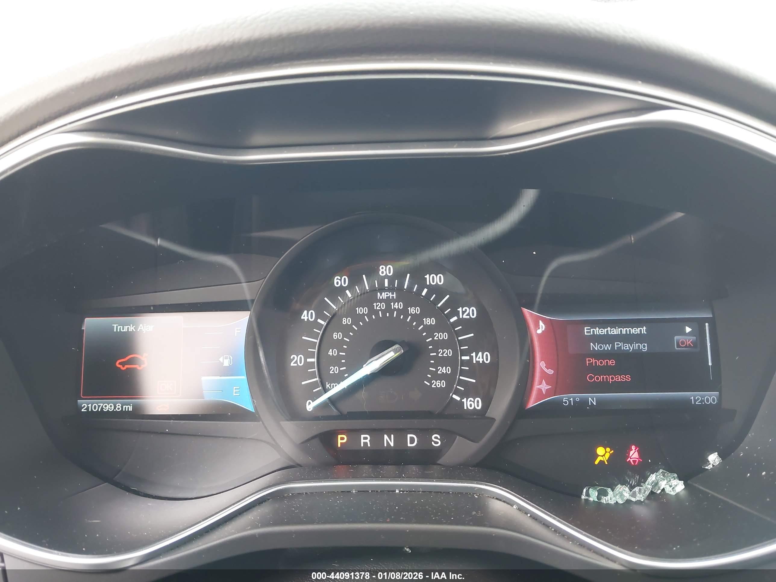 FORD FUSION image 7