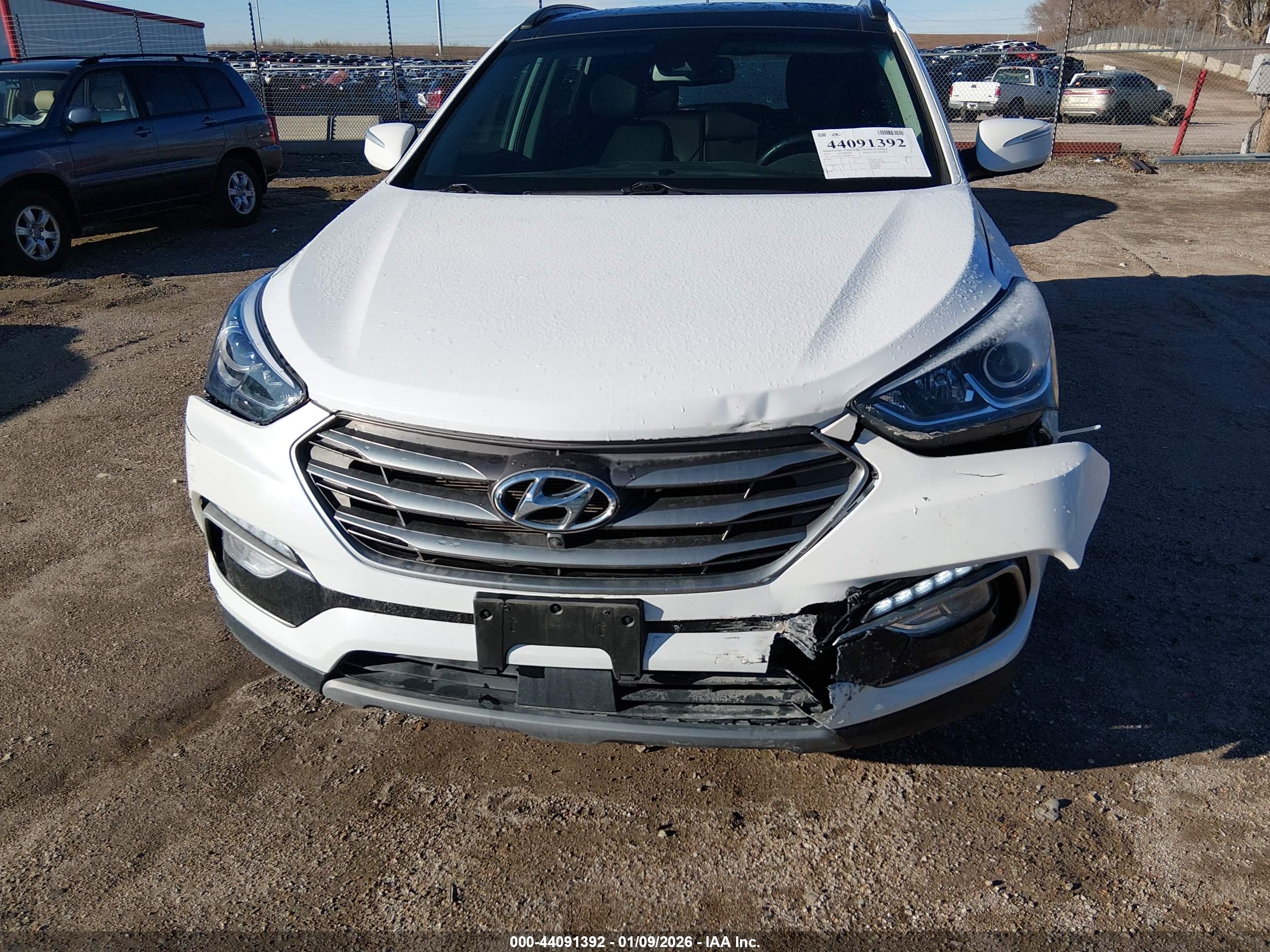 HYUNDAI SANTA image 6