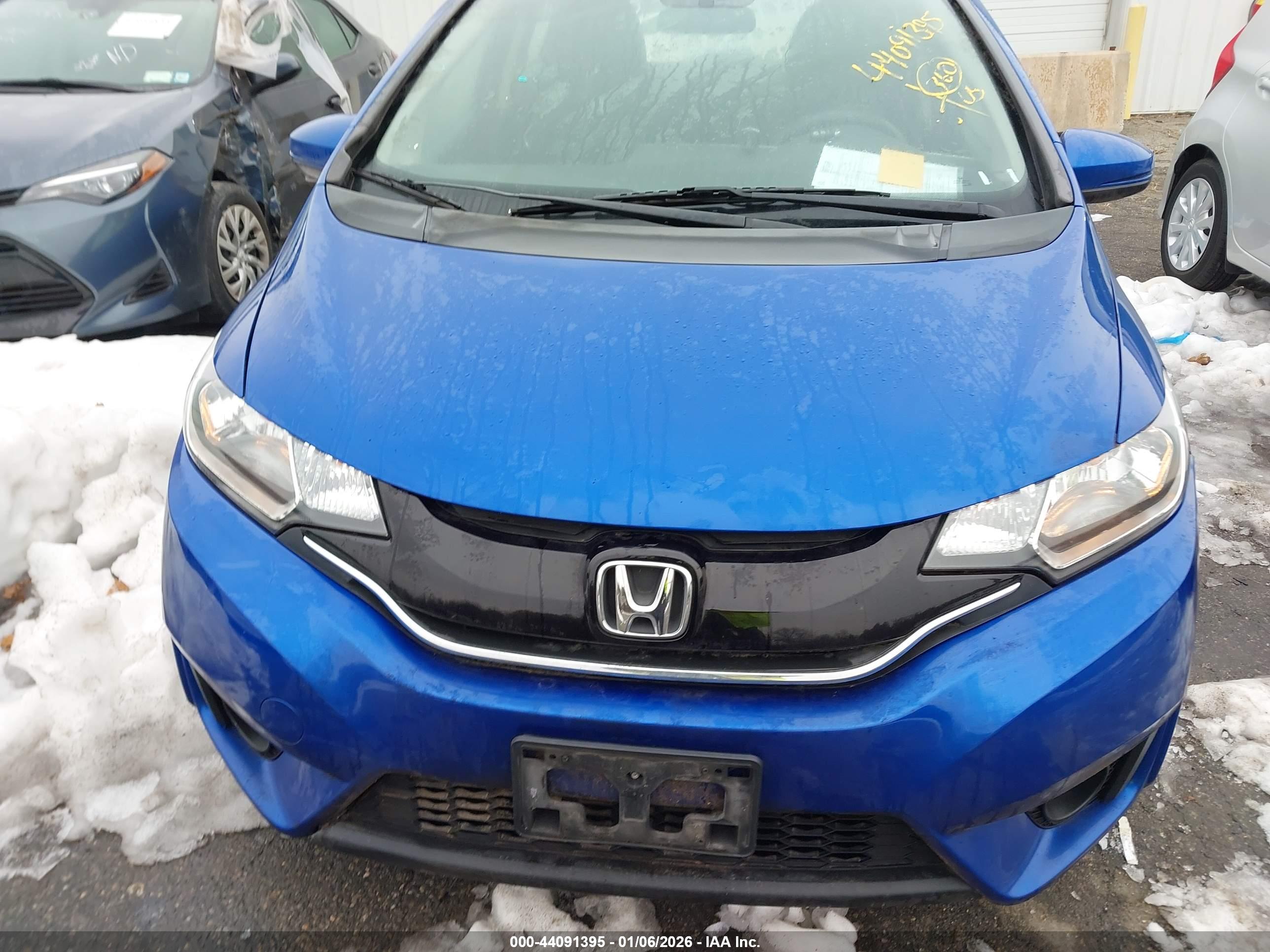 HONDA FIT image 6