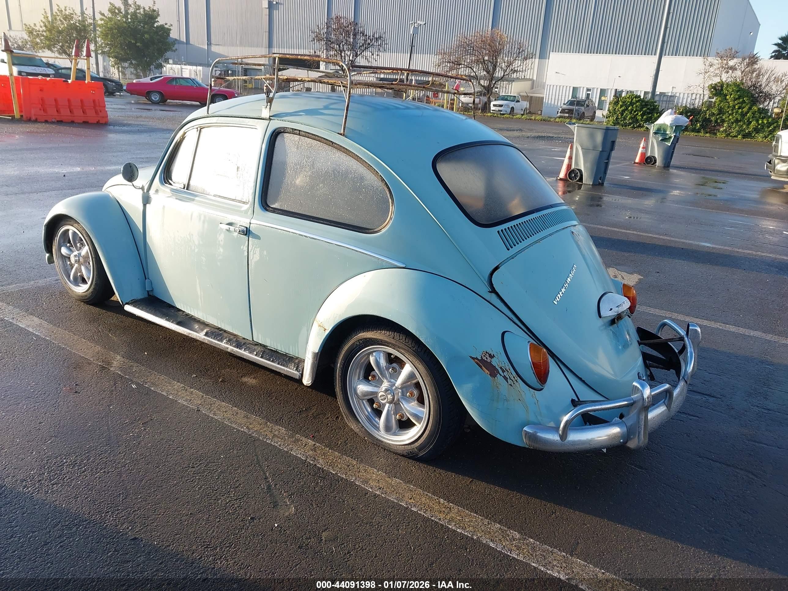 VOLKSWAGEN CABRIO image 3