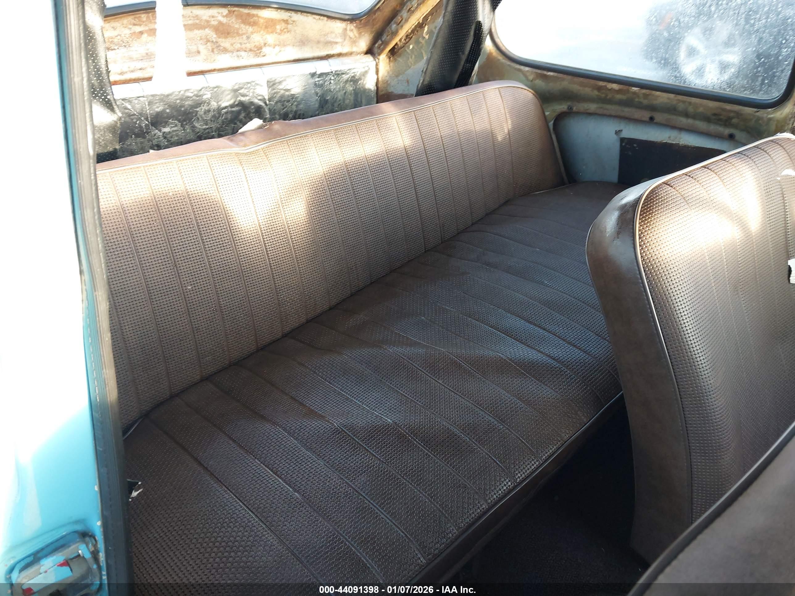 VOLKSWAGEN CABRIO image 8