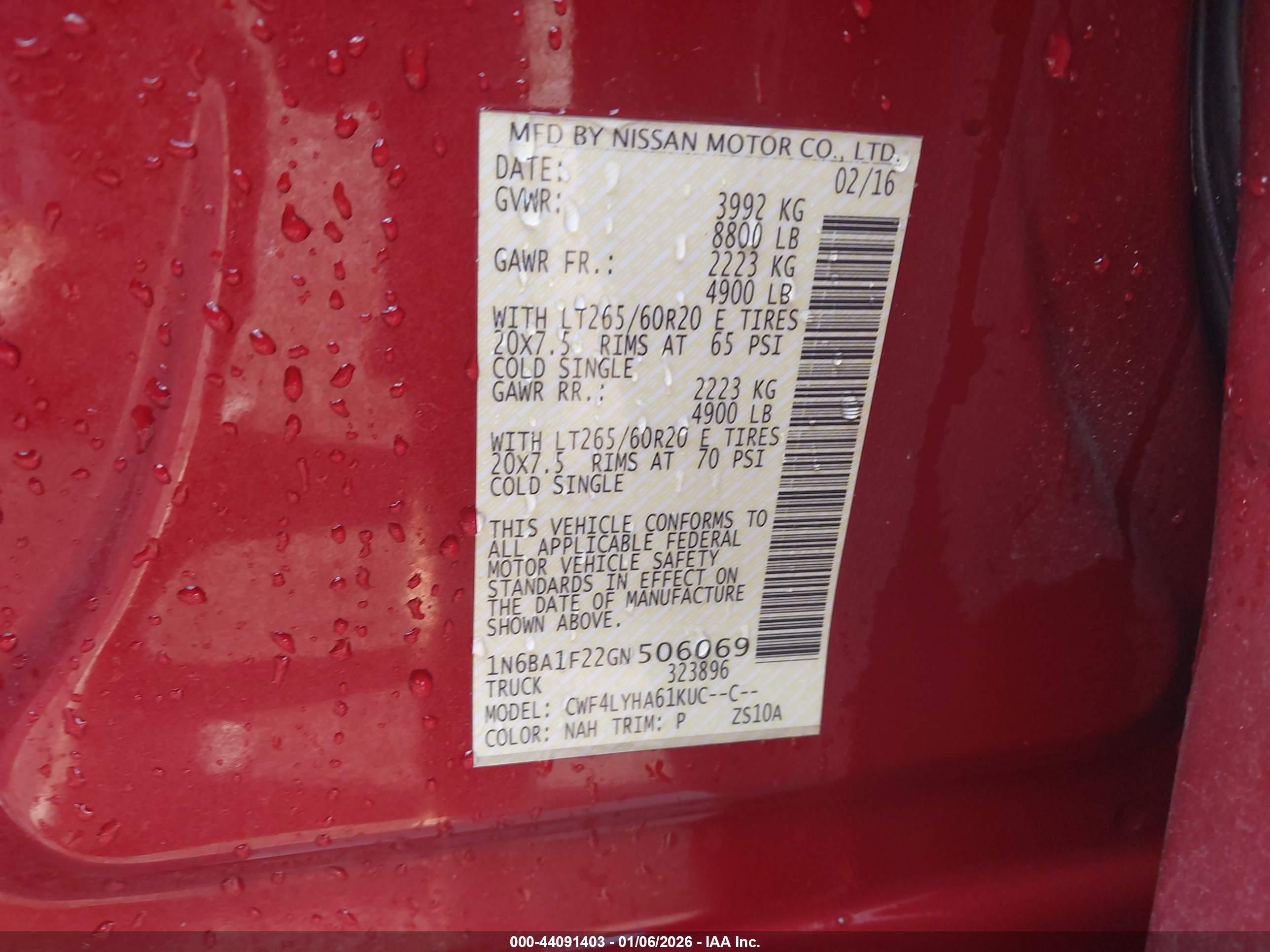 NISSAN TITAN image 9
