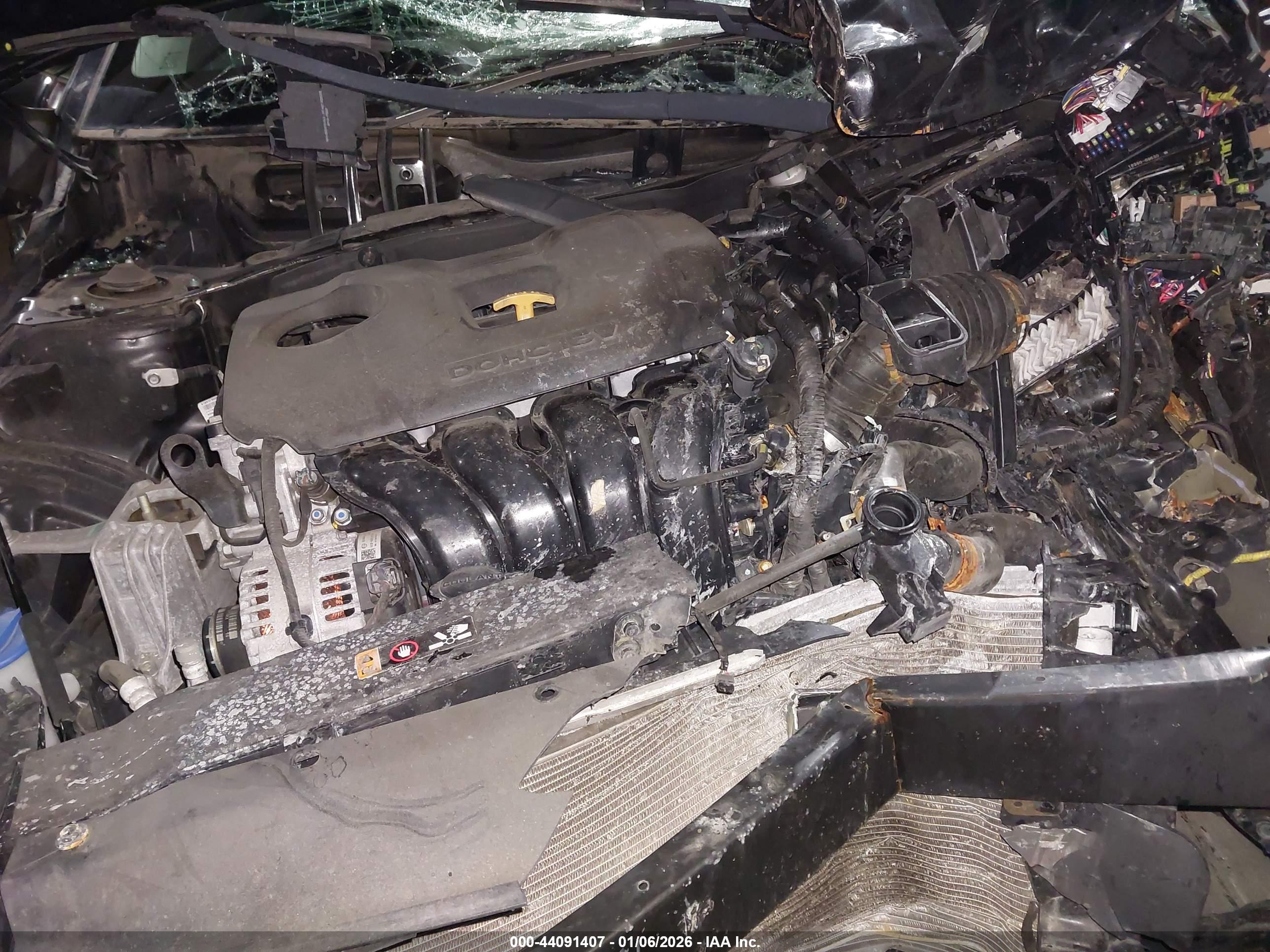 HYUNDAI ELANTRA image 10