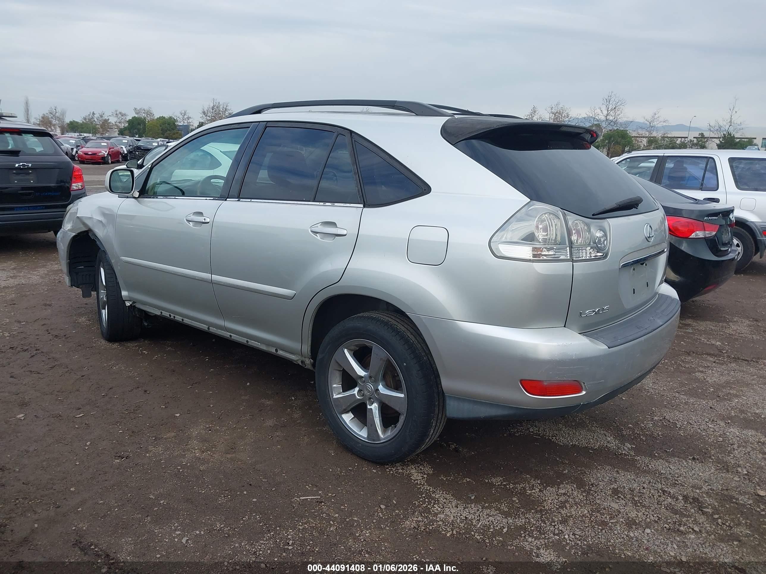 LEXUS RX image 3
