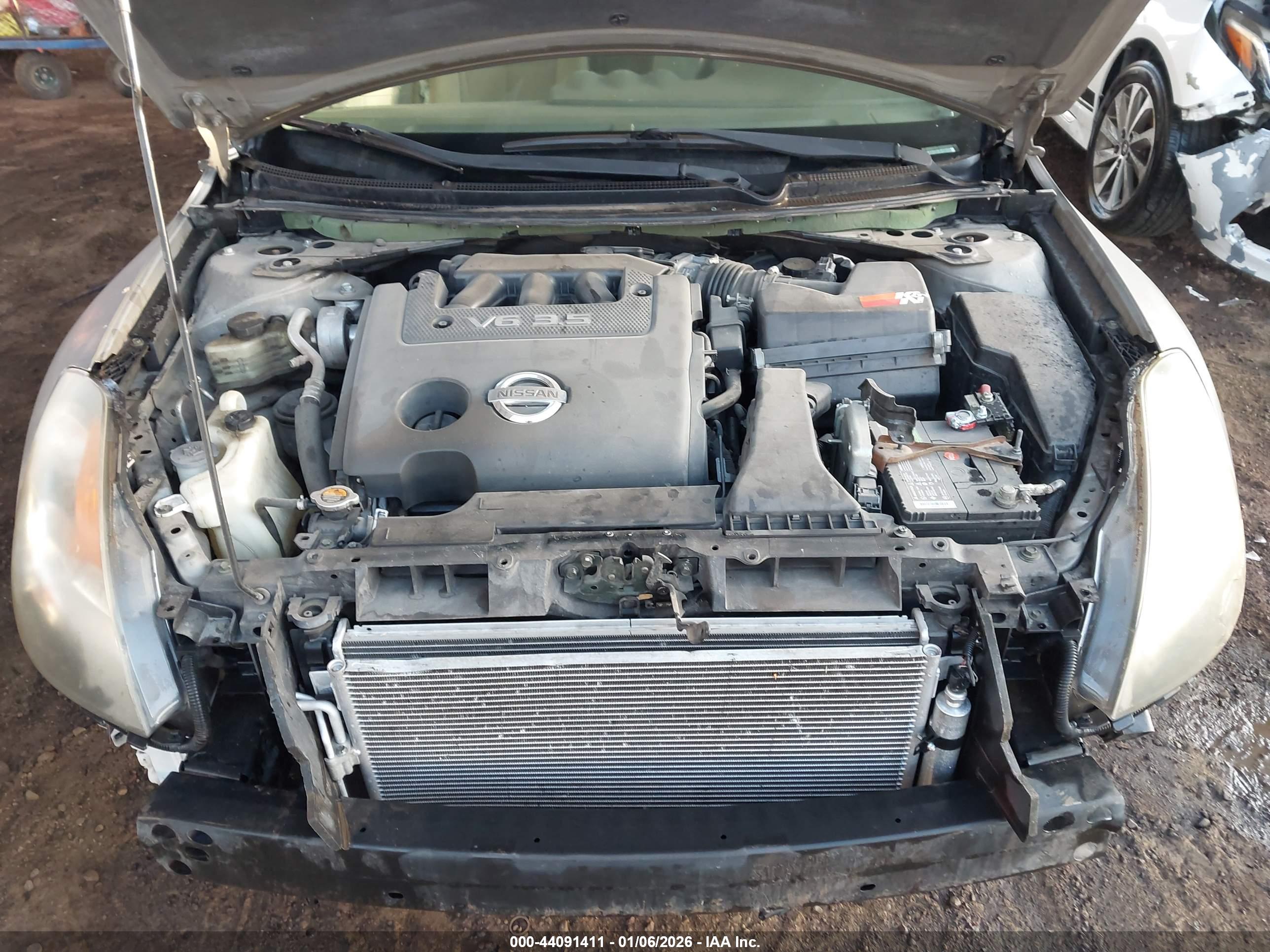 NISSAN ALTIMA image 10