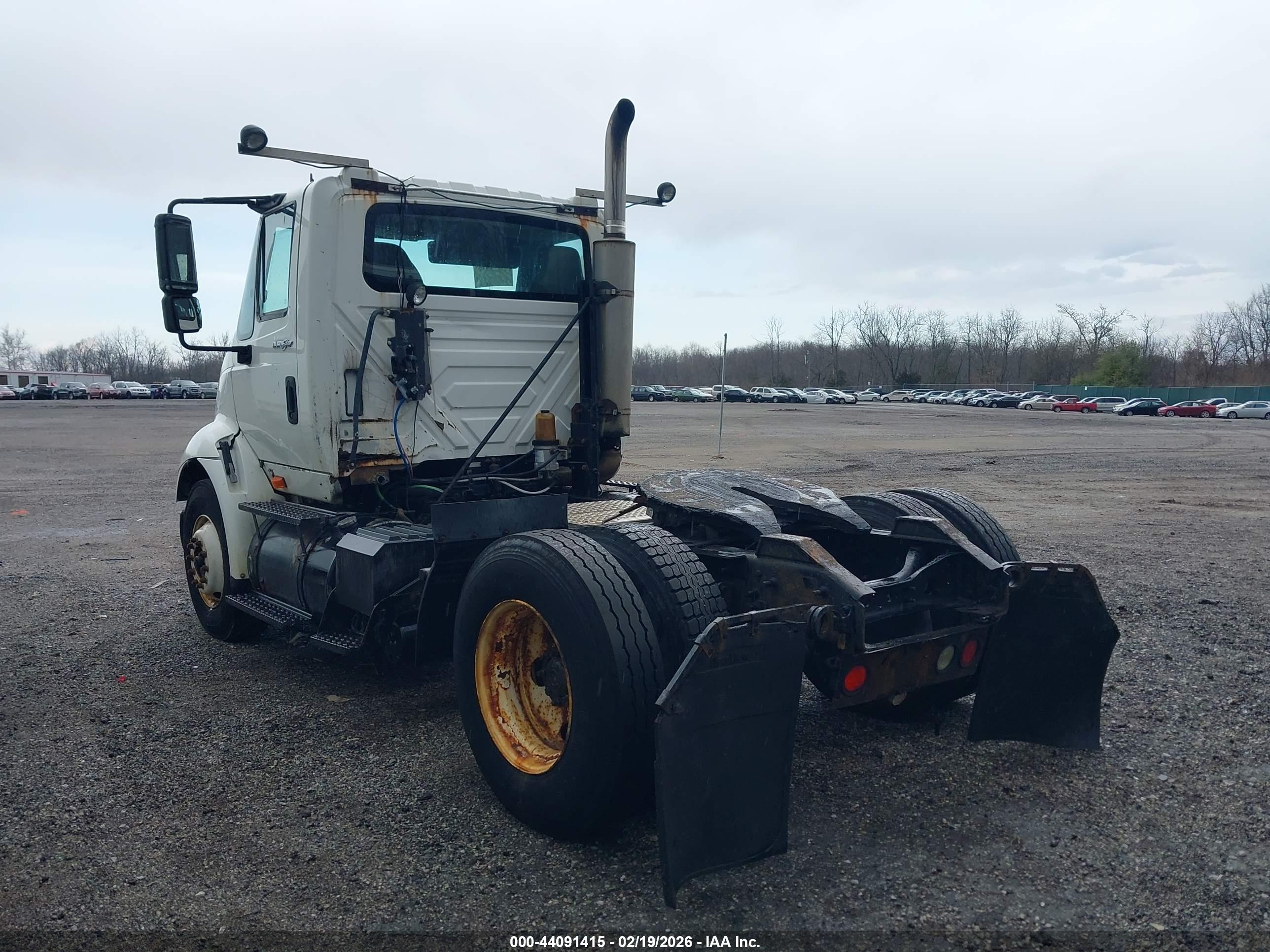 INTERNATIONAL 8000 image 3