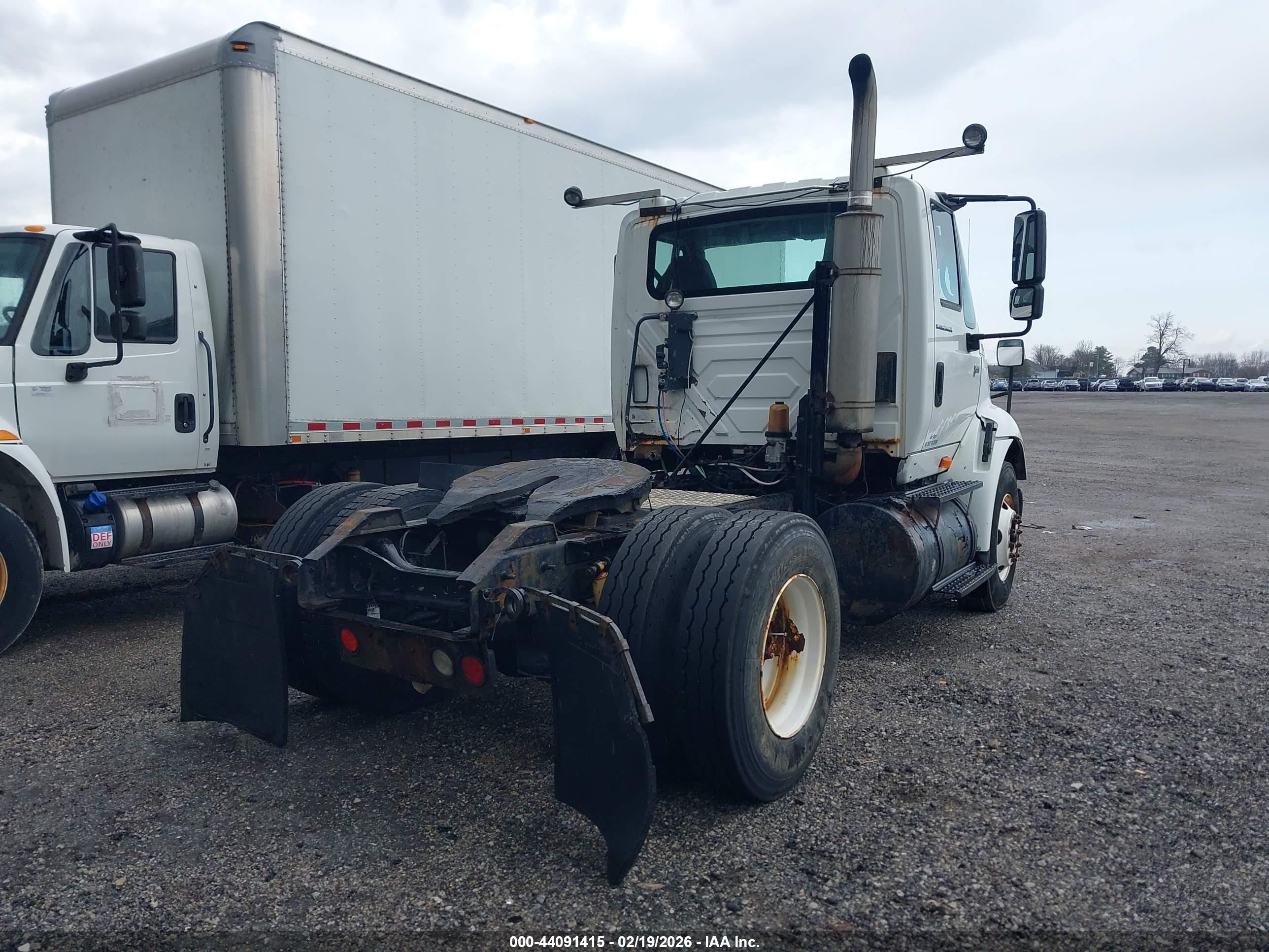 INTERNATIONAL 8000 image 4
