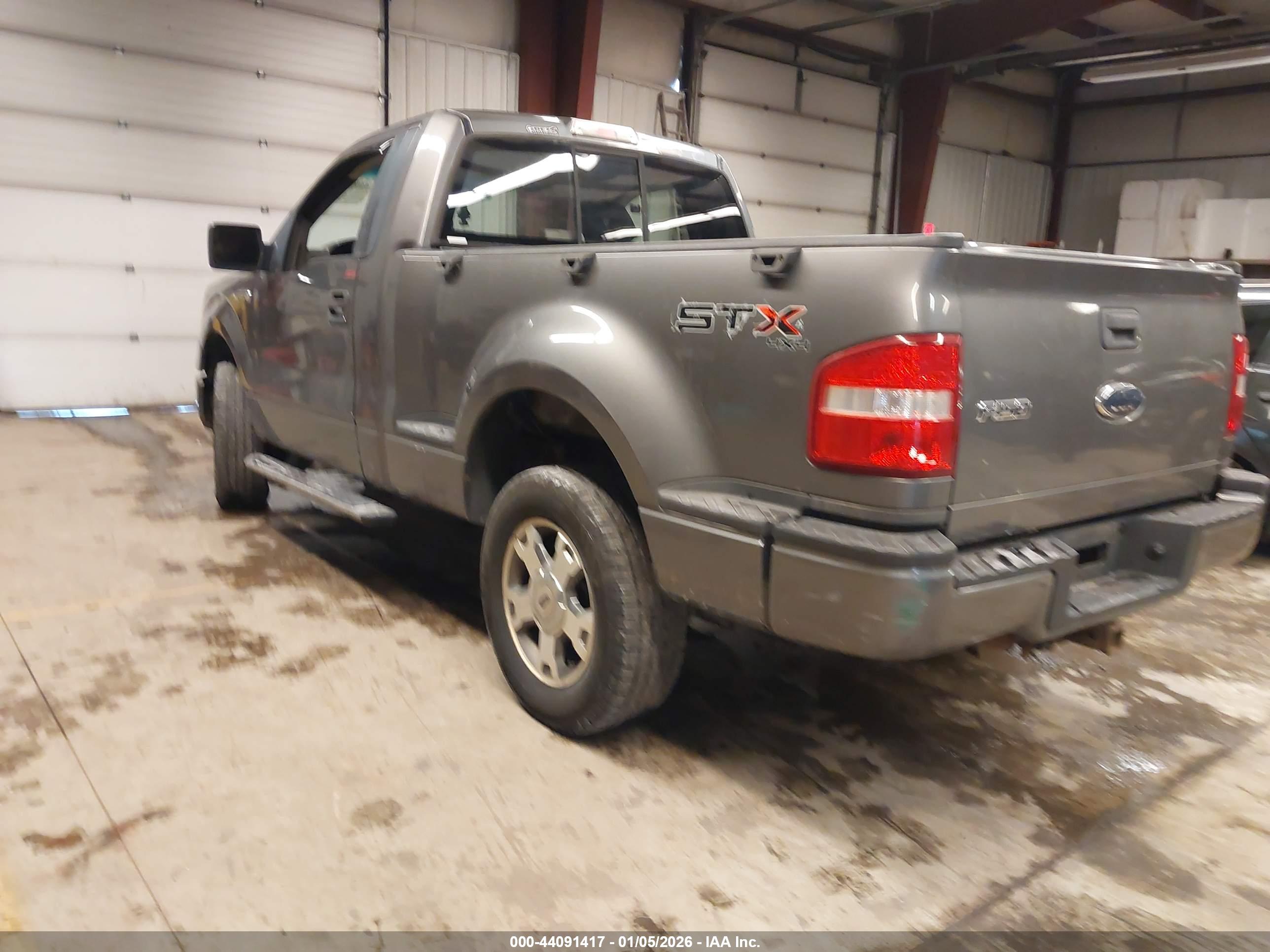 FORD F-150 image 3