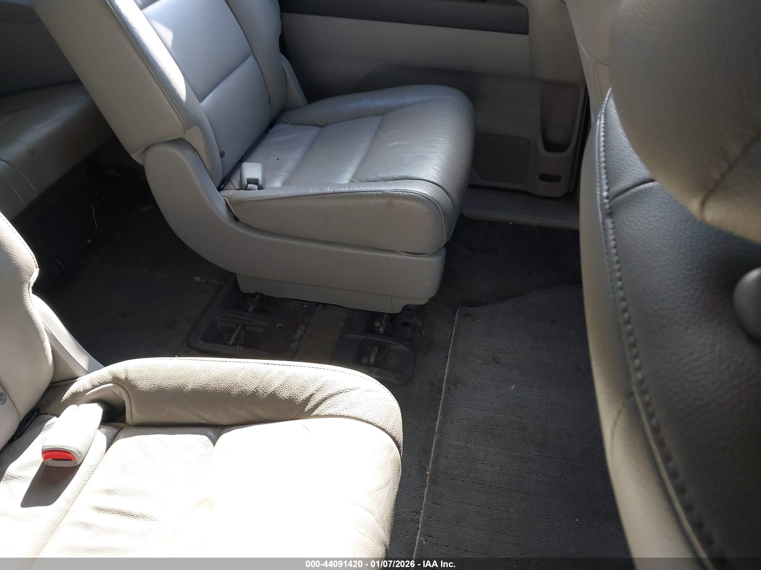 HONDA ODYSSEY image 8