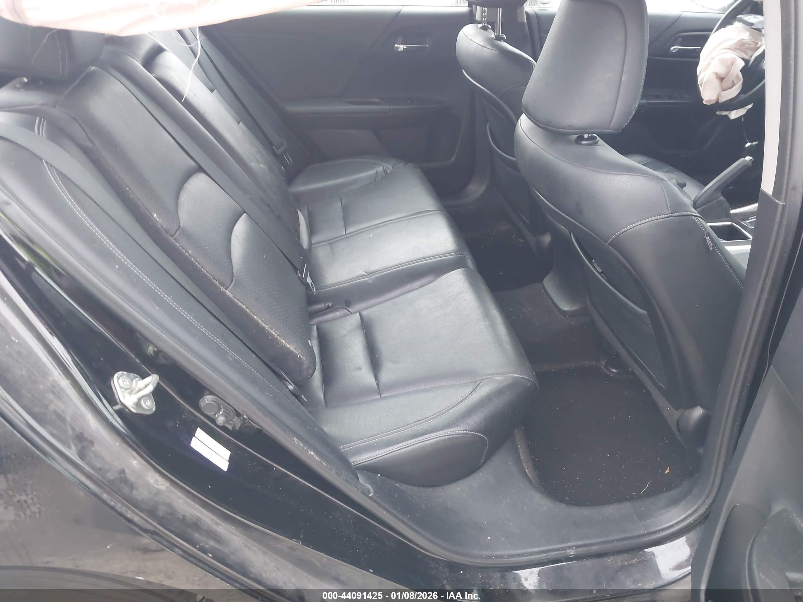 HONDA ACCORD image 8