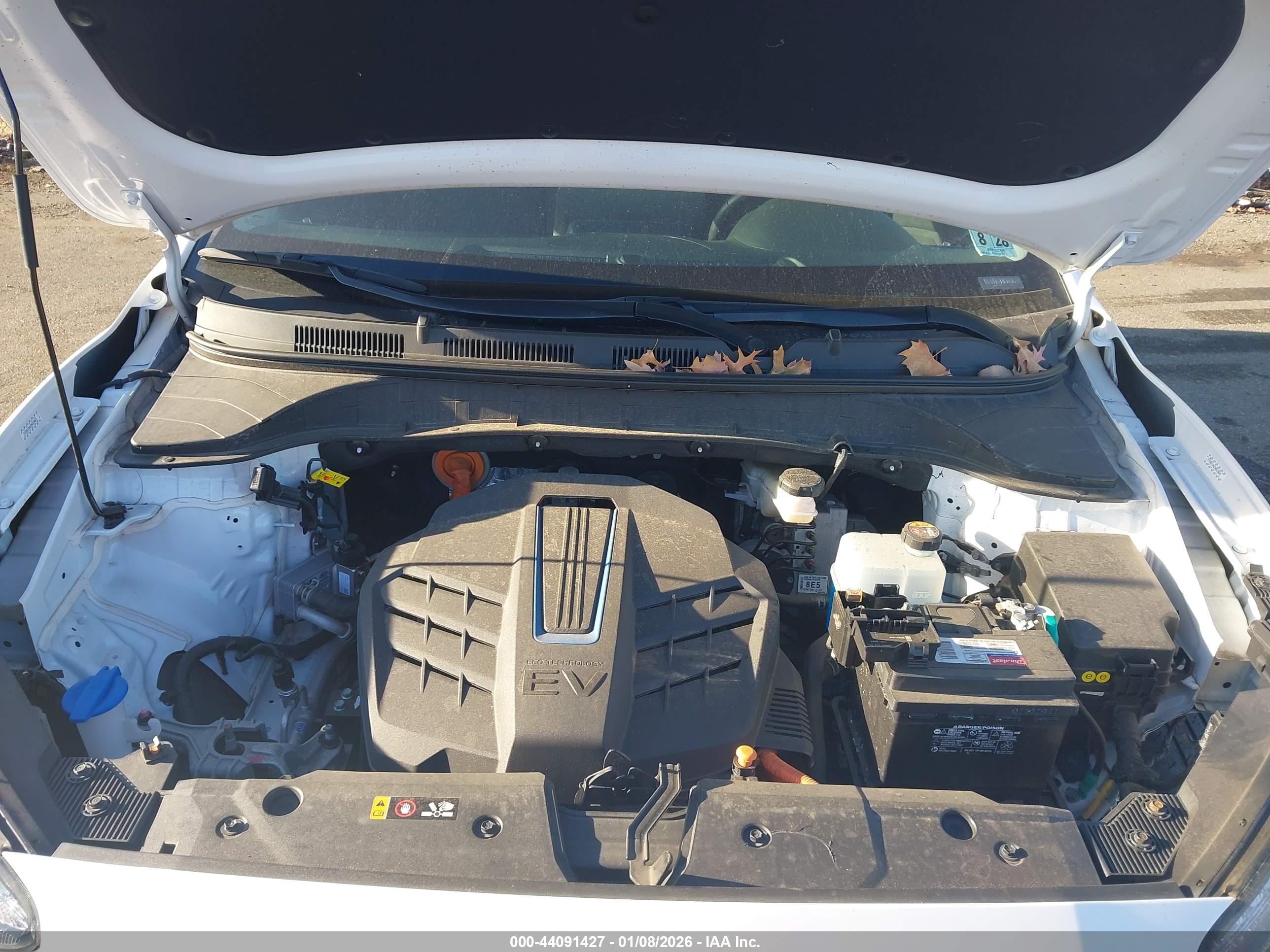 HYUNDAI KONA image 10