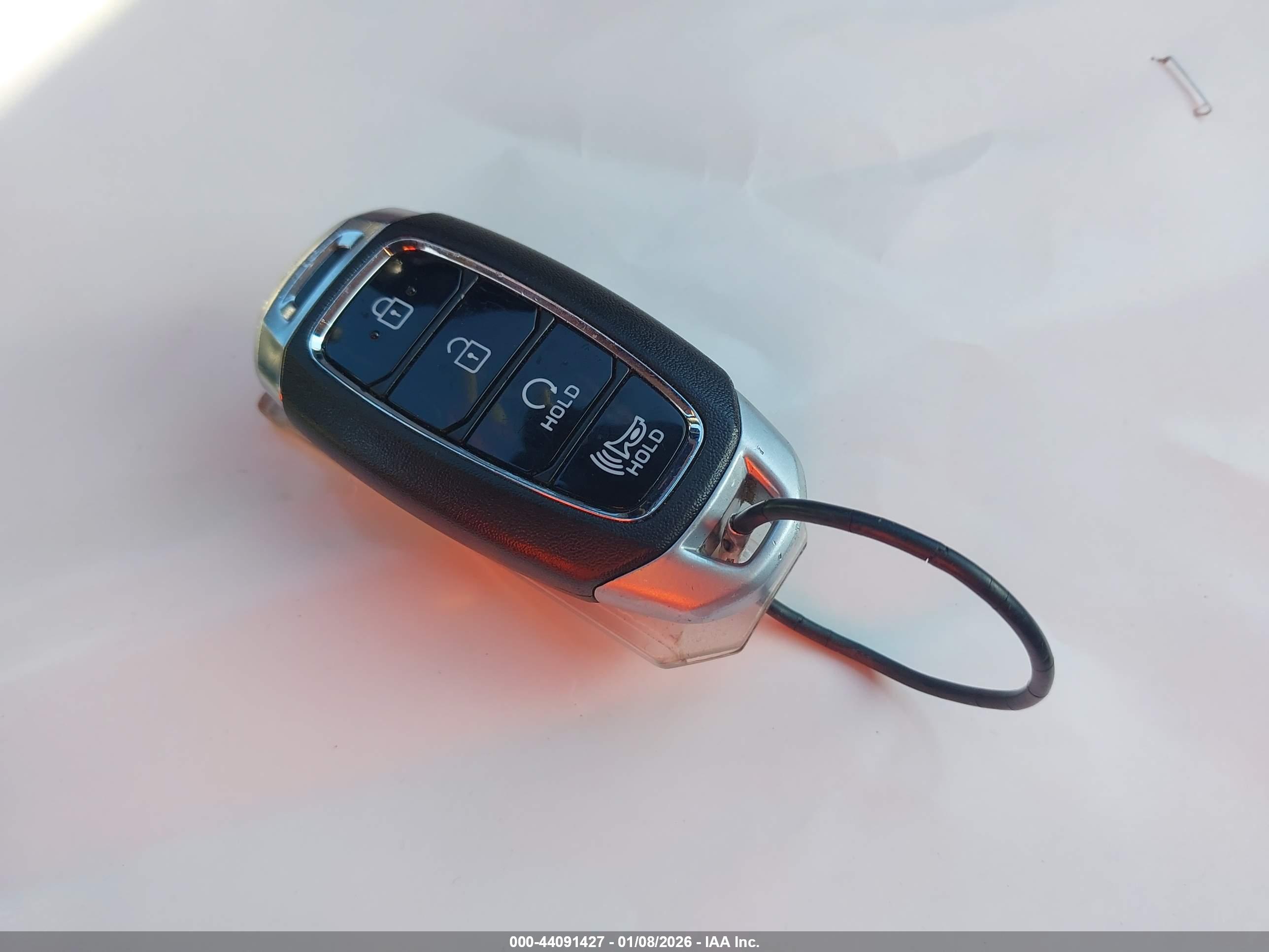HYUNDAI KONA image 11