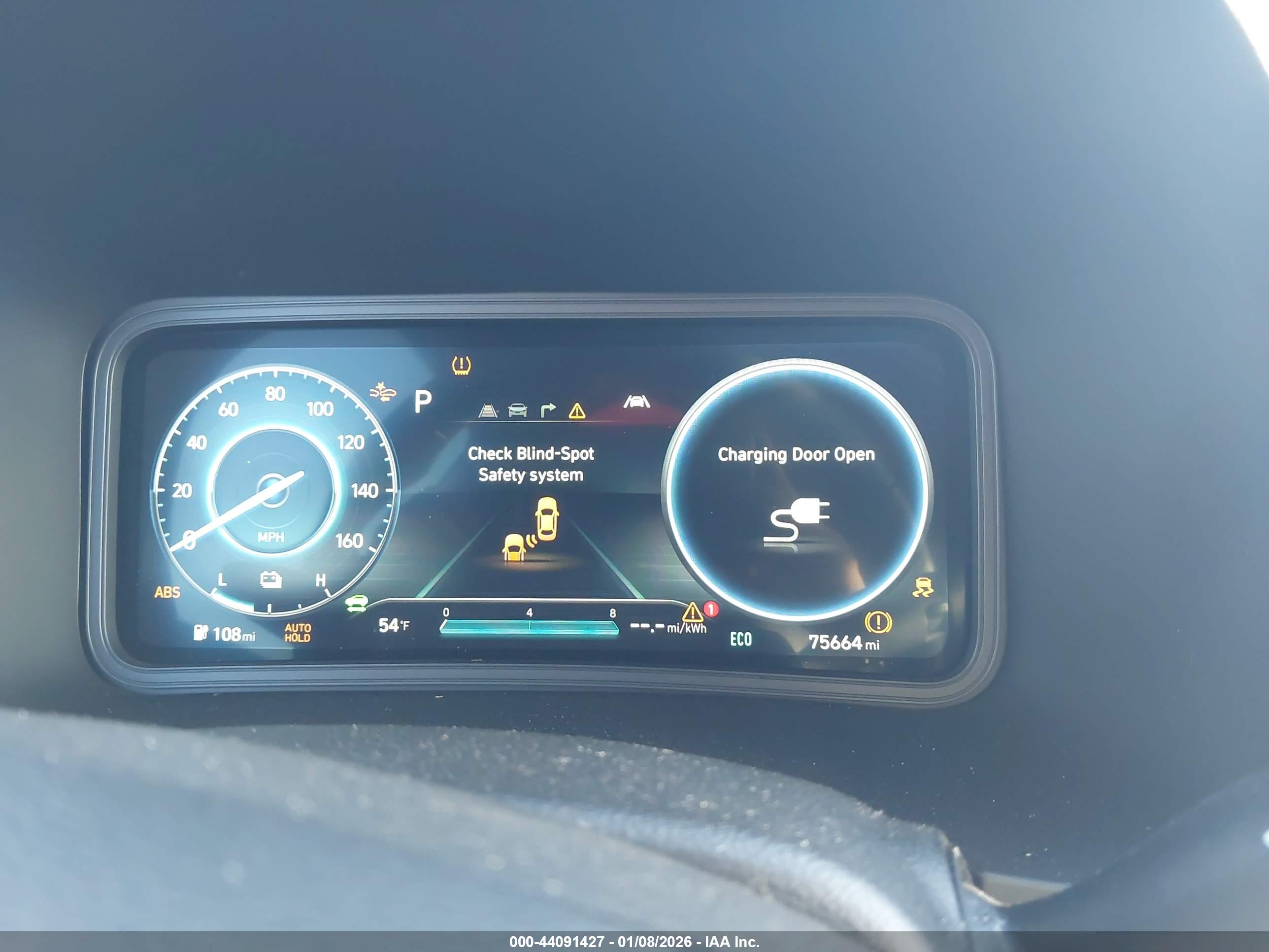 HYUNDAI KONA image 7