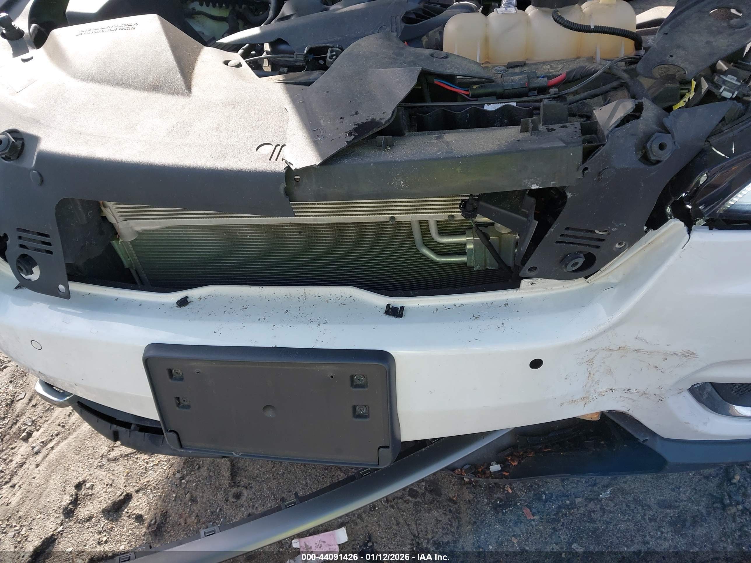 JEEP CHEROKEE image 6