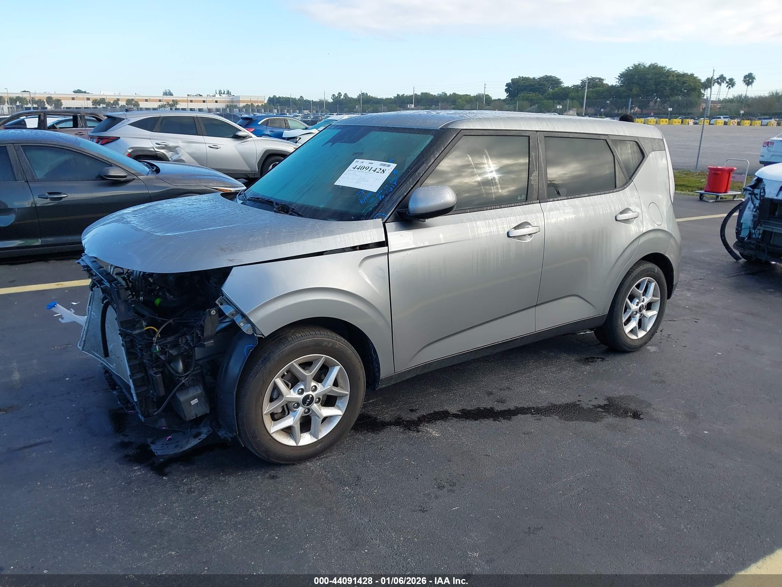 KIA SOUL image 2