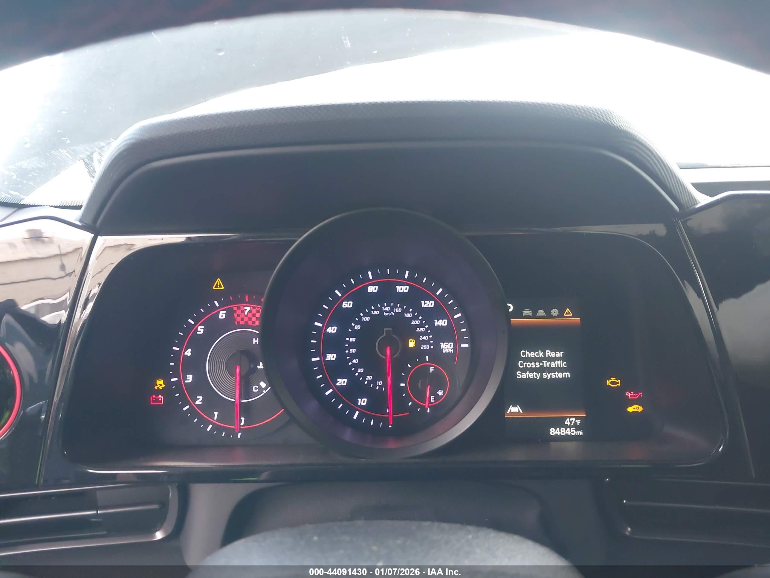 HYUNDAI ELANTRA image 7