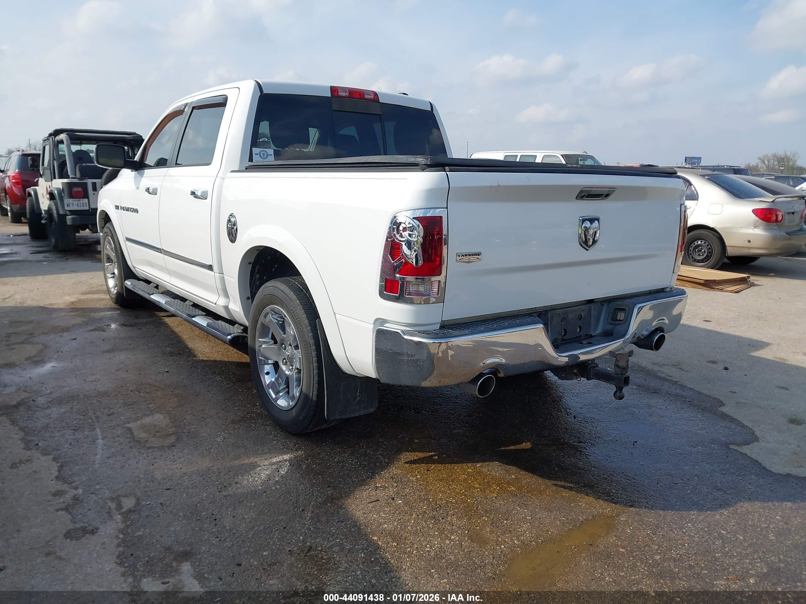 RAM 1500 image 3
